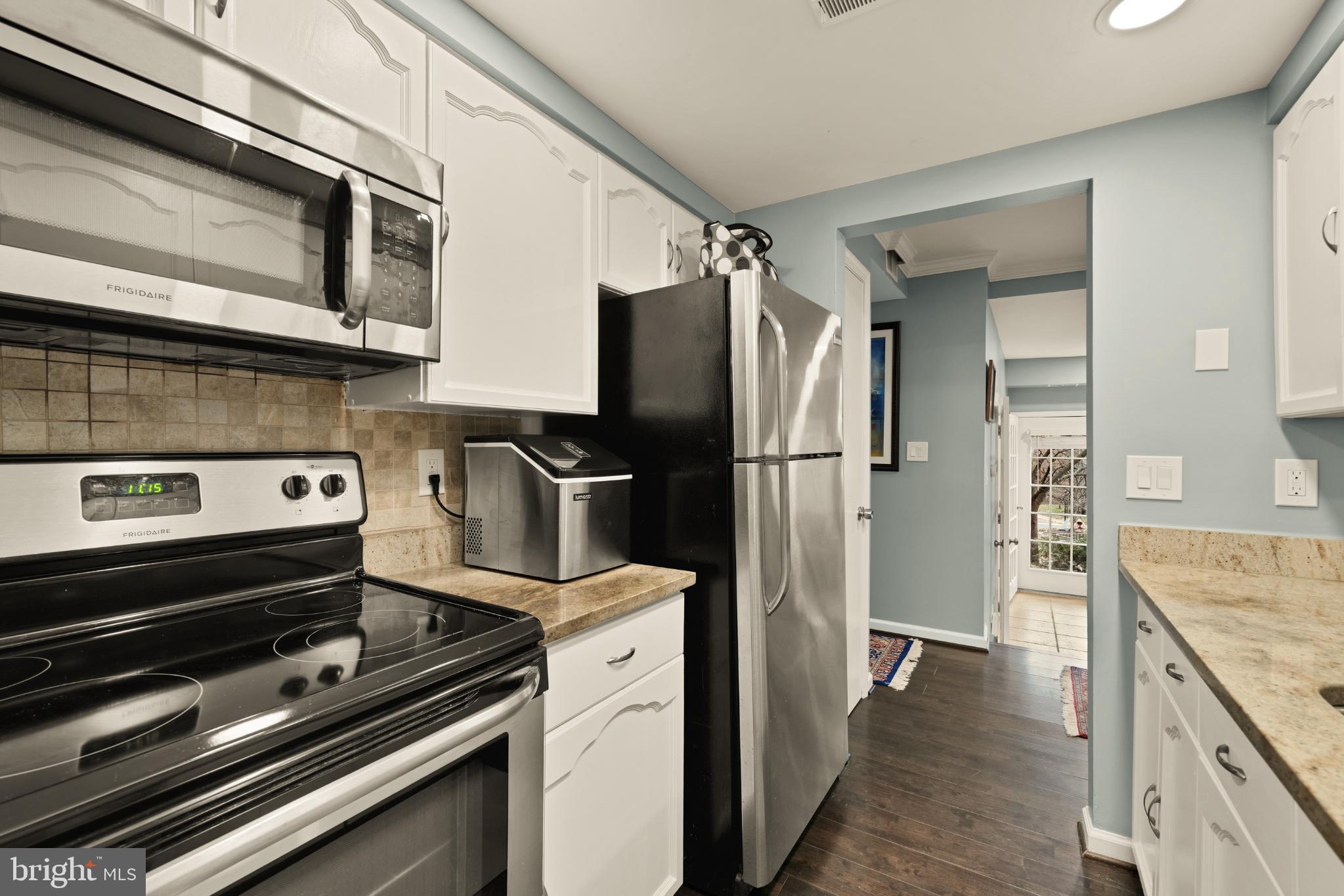 2903 S WOODLEY STREET A