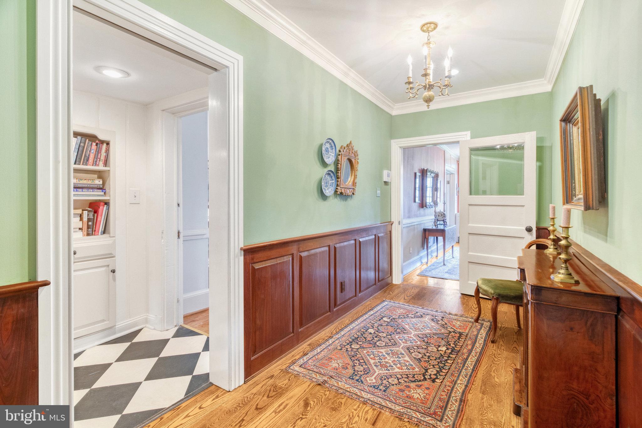 3500 Chain Bridge Rd