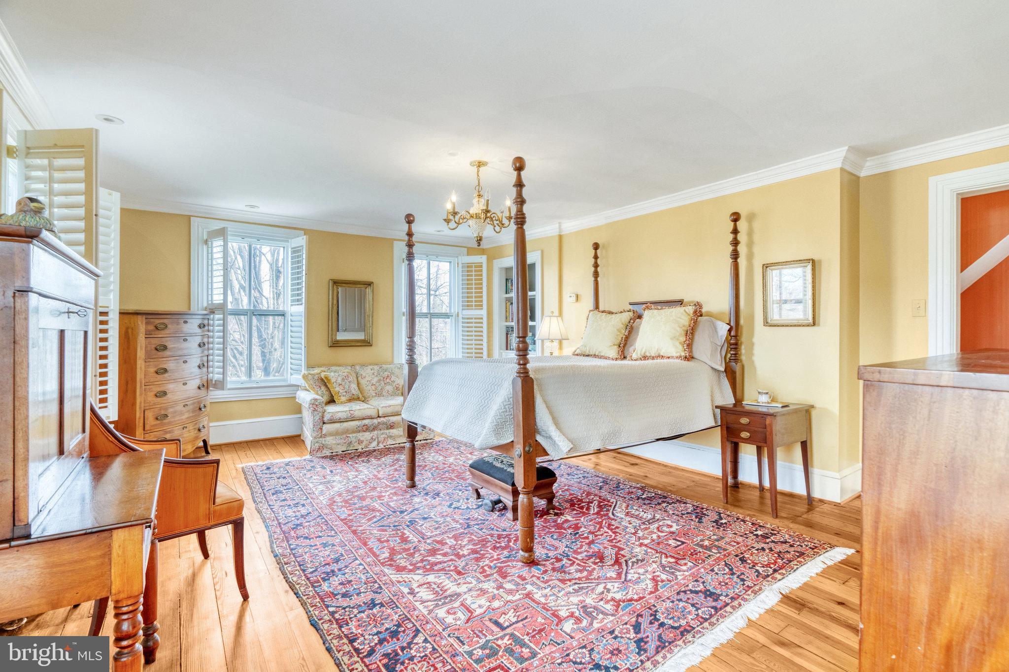 3500 Chain Bridge Rd