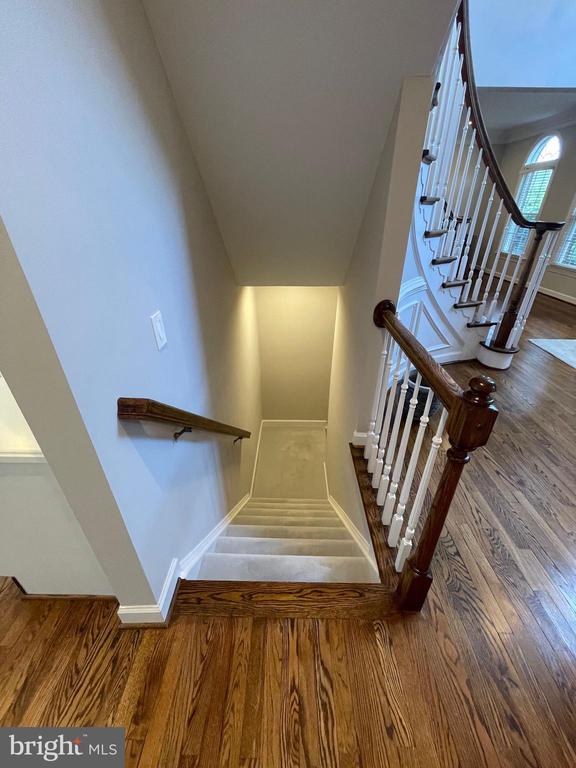2402 Stryker Ave