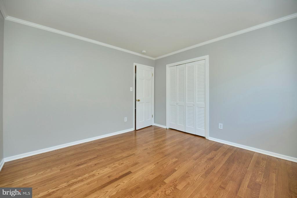 425 Blair Rd NW