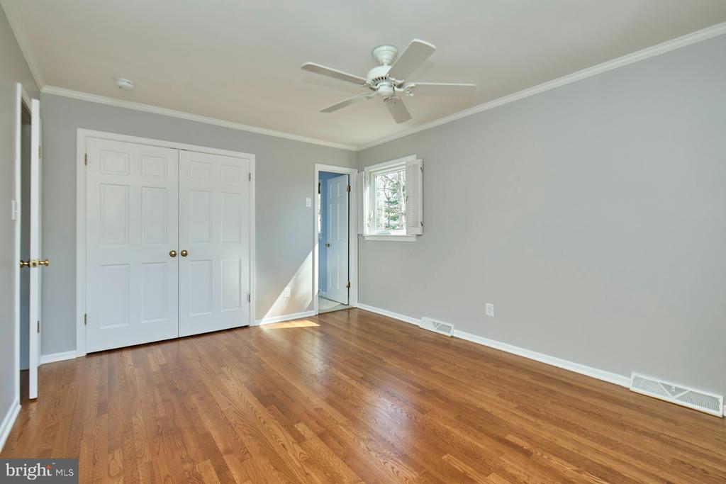 425 Blair Rd NW