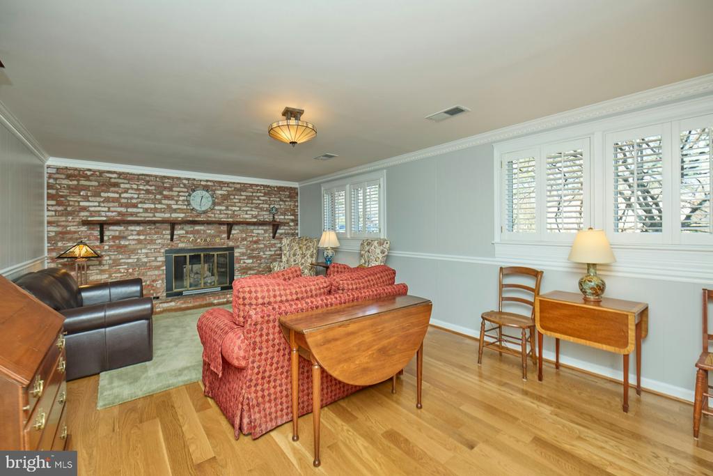 425 Blair Rd NW