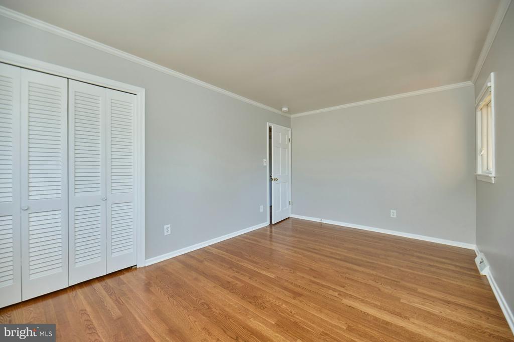 425 Blair Rd NW