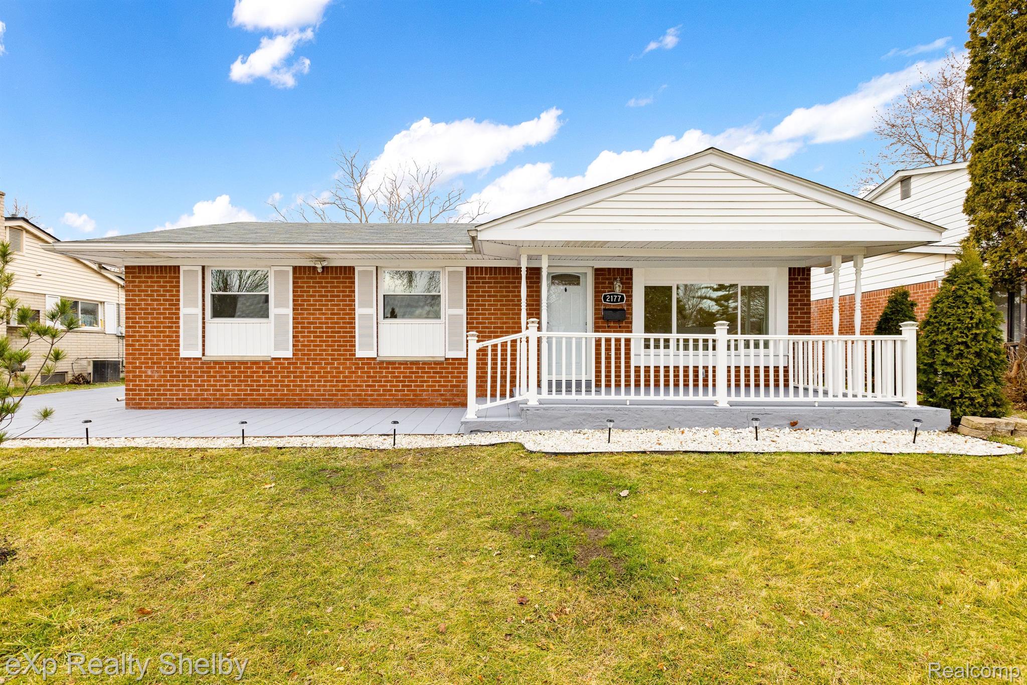 2177 ALEXANDER Drive