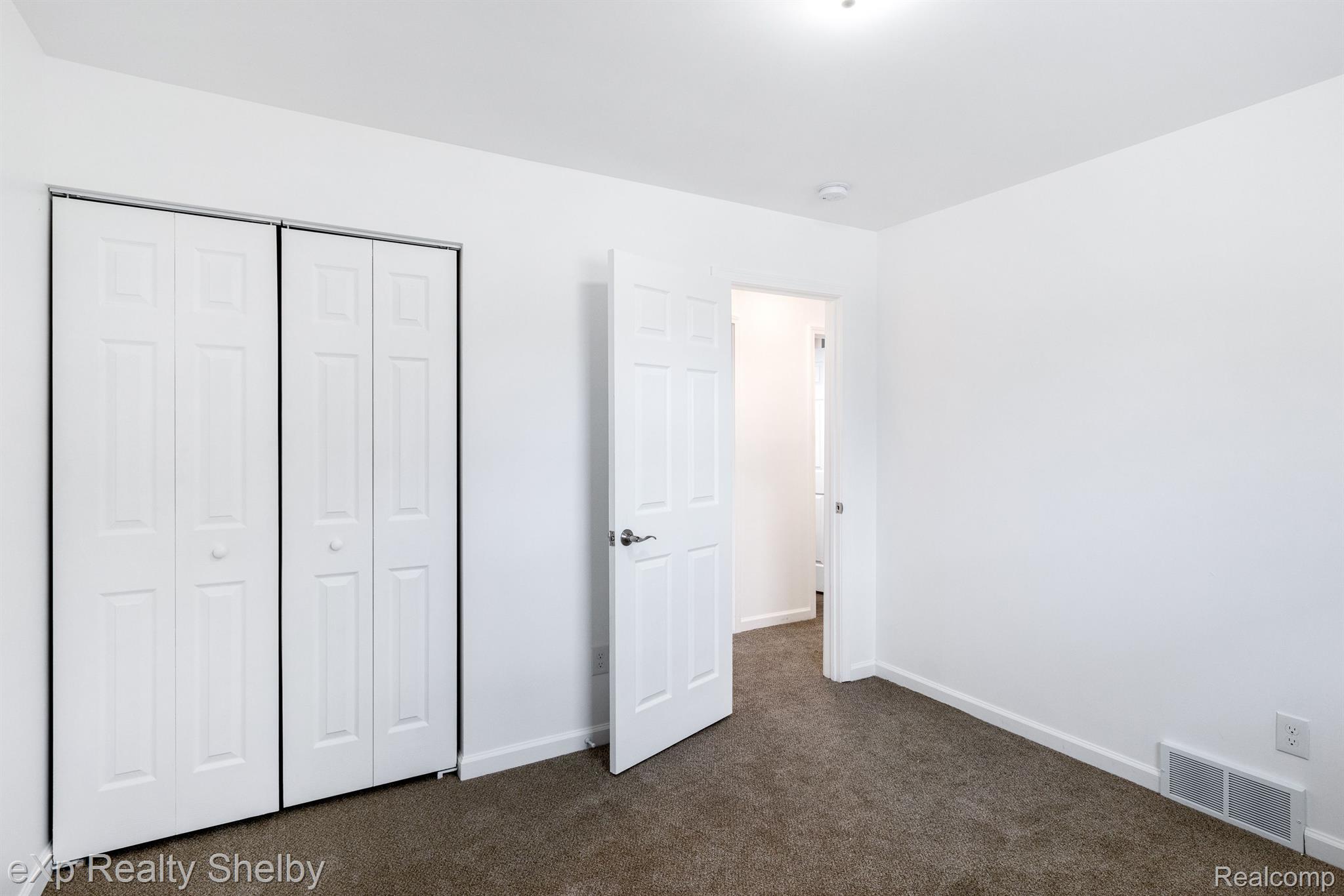 2177 ALEXANDER Drive