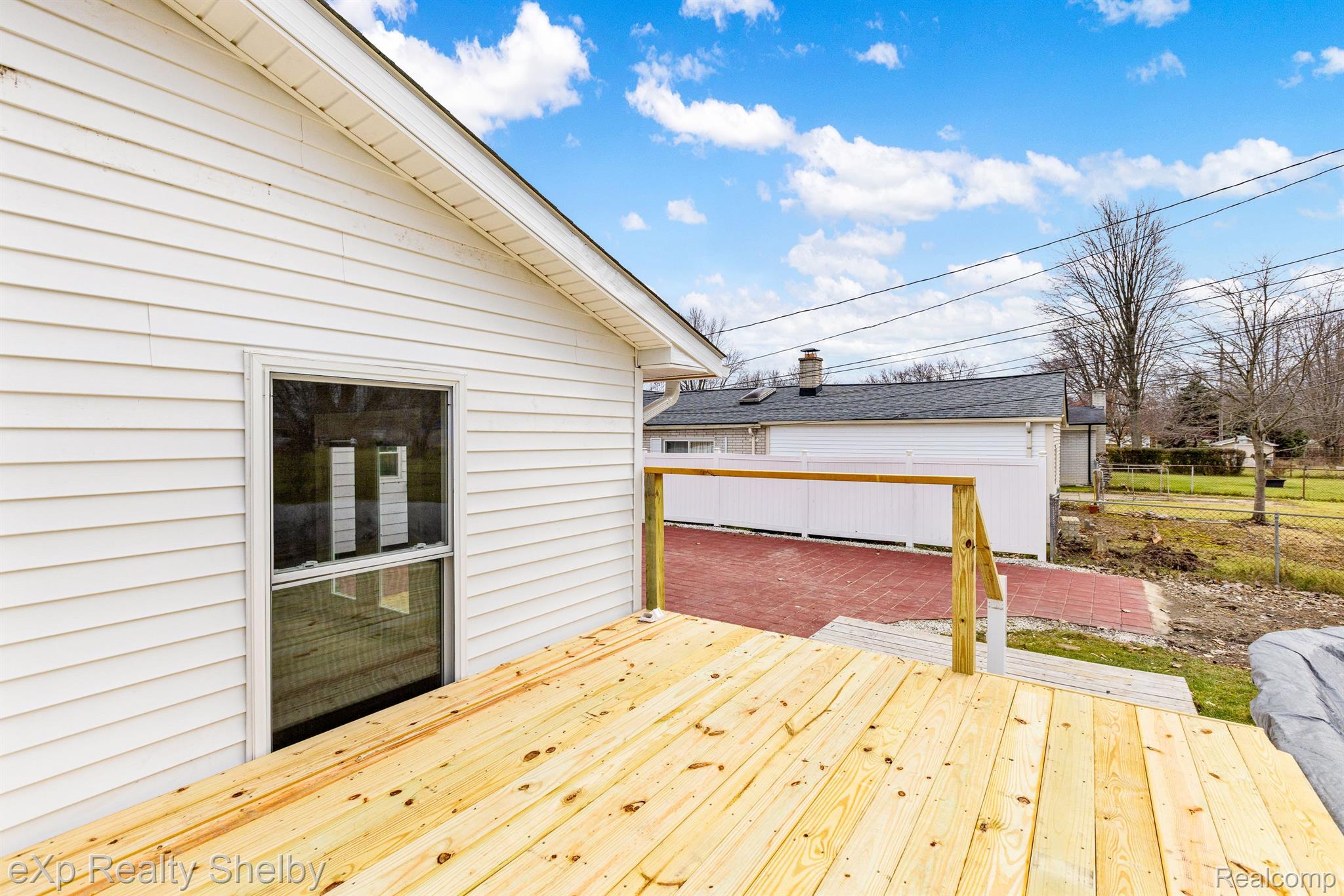 2177 ALEXANDER Drive