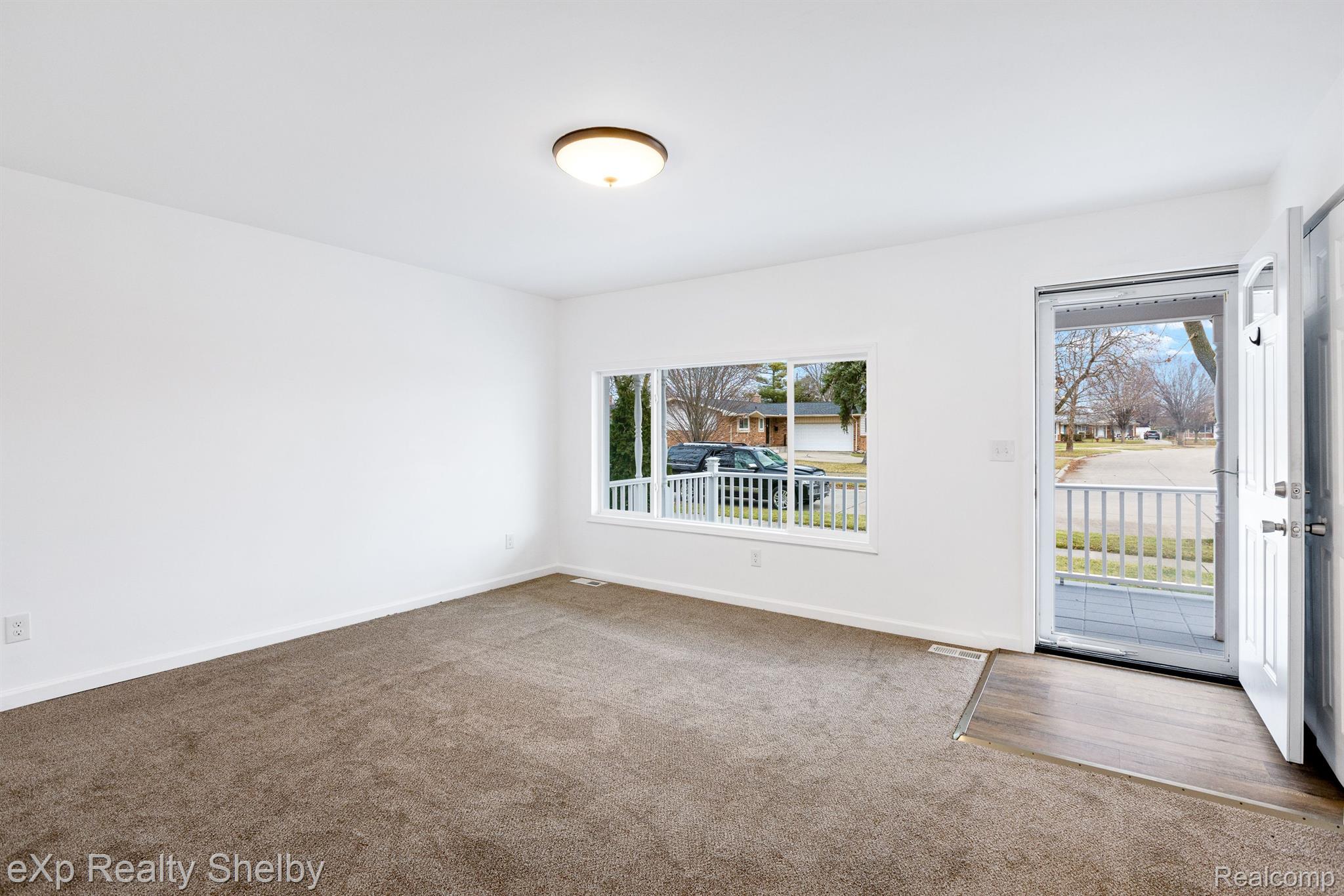 2177 ALEXANDER Drive