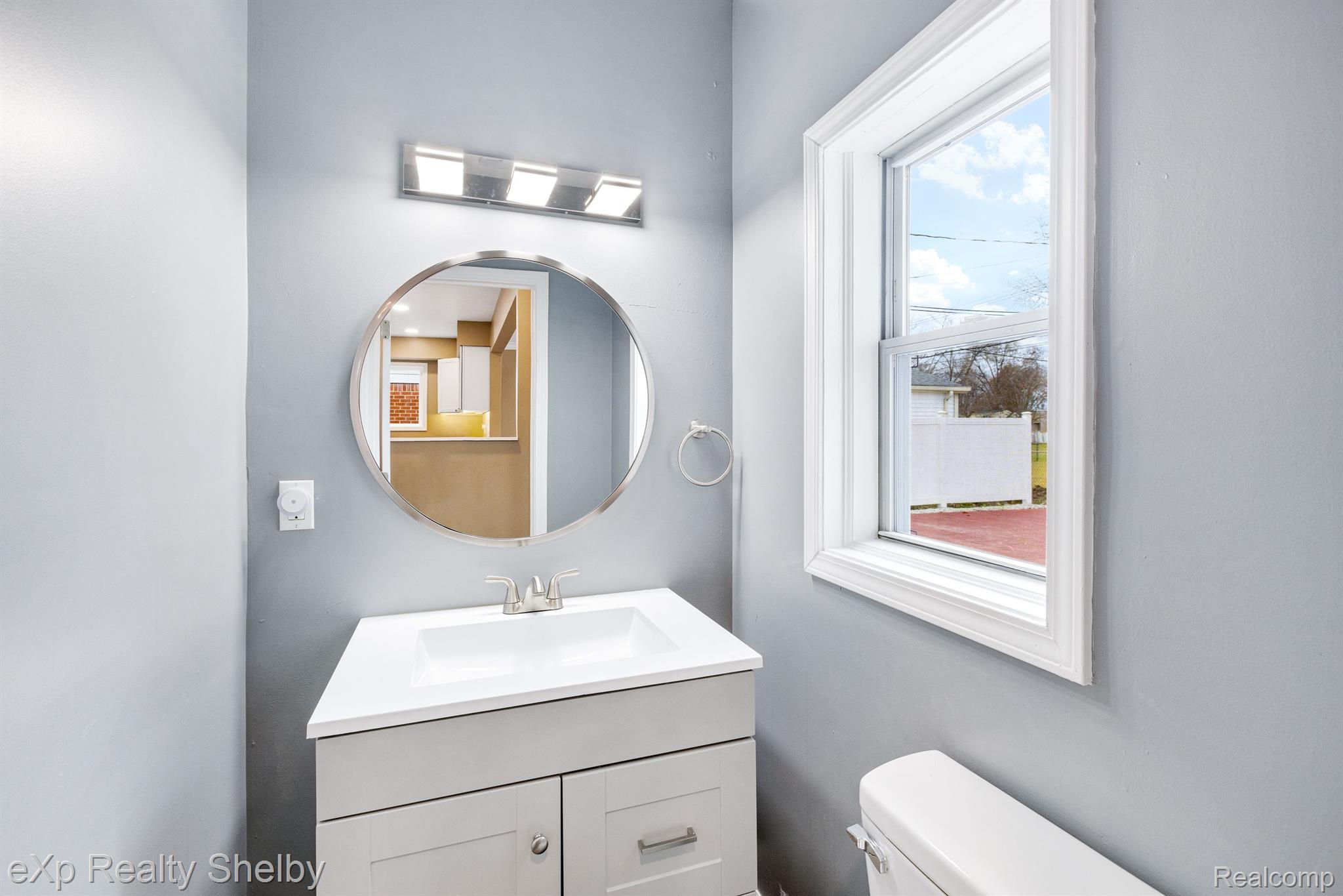 2177 ALEXANDER Drive