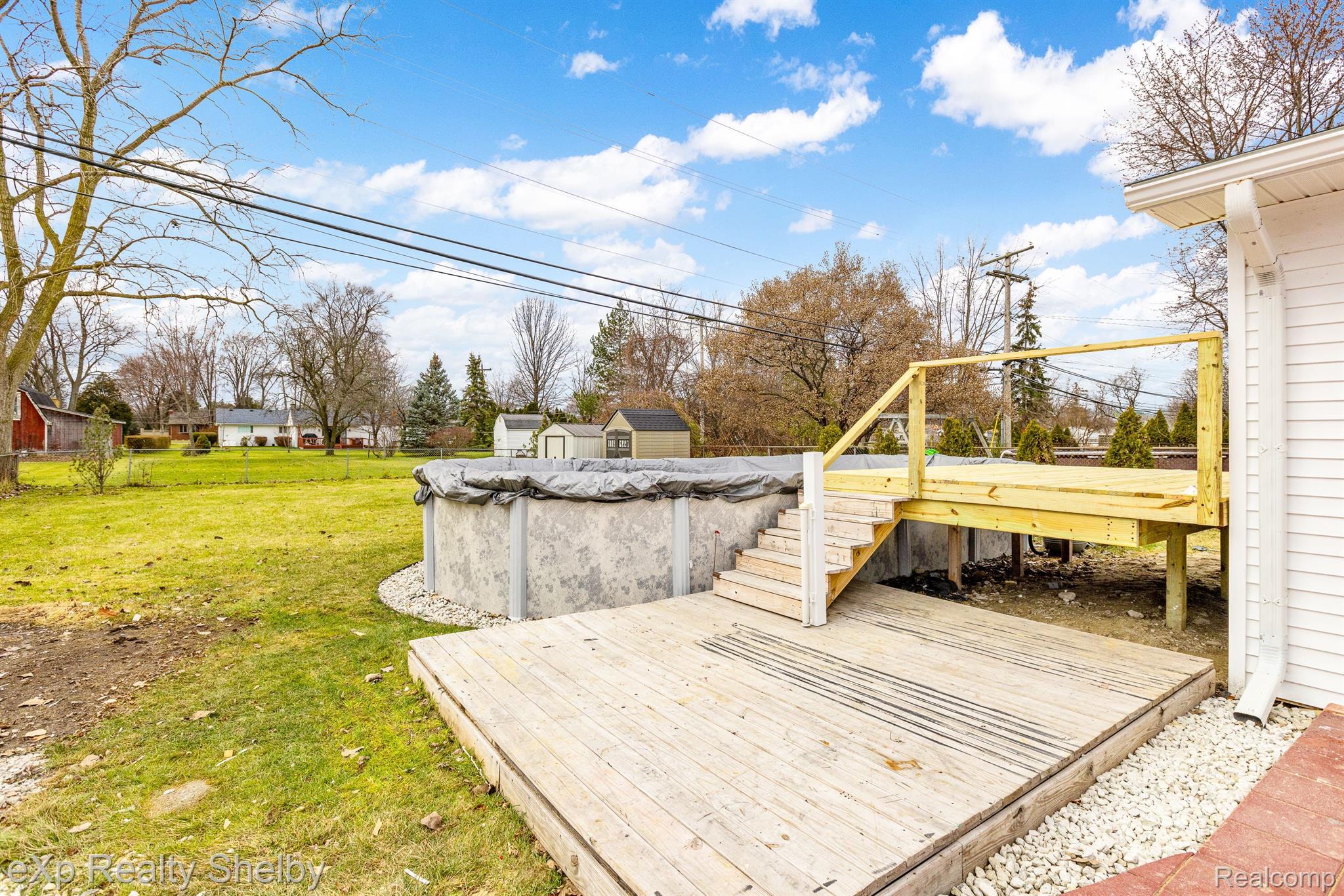 2177 ALEXANDER Drive