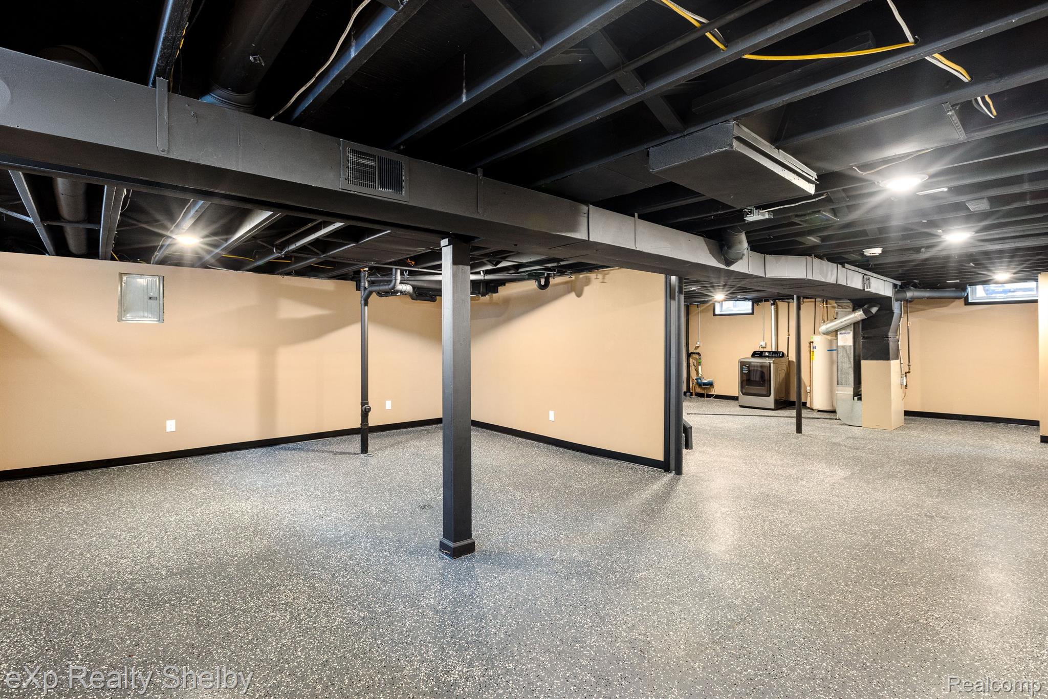 2177 ALEXANDER Drive