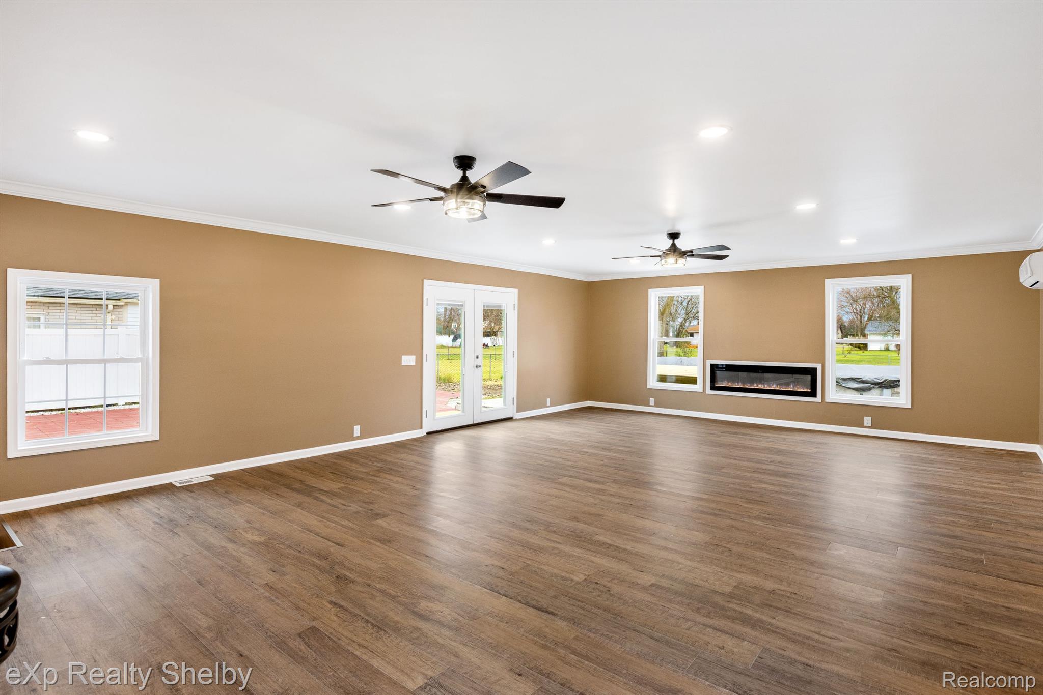 2177 ALEXANDER Drive