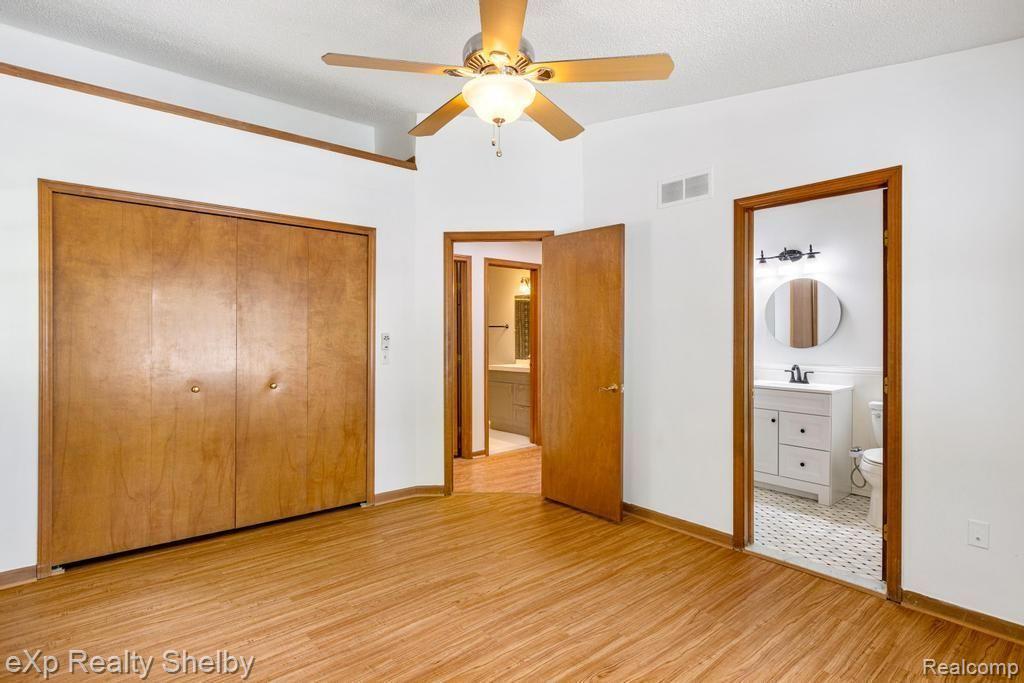 42151 OLD POND Circle