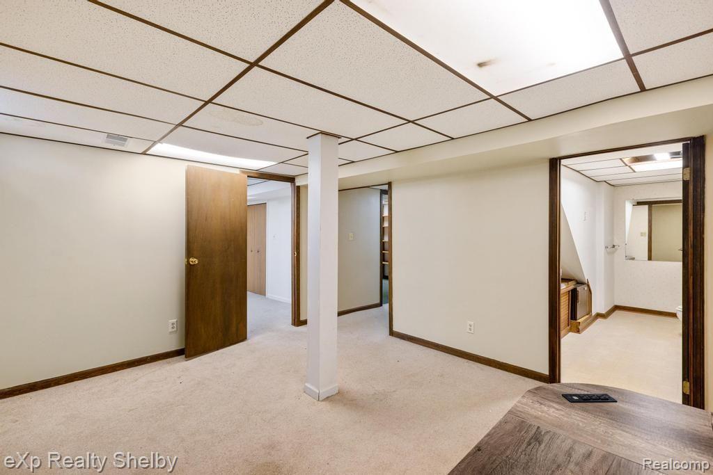 42151 OLD POND Circle