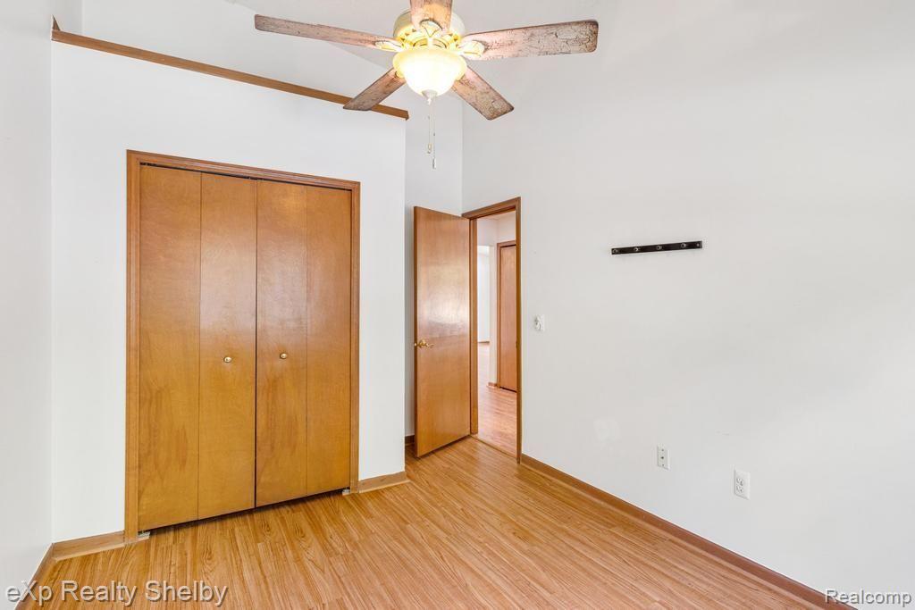 42151 OLD POND Circle