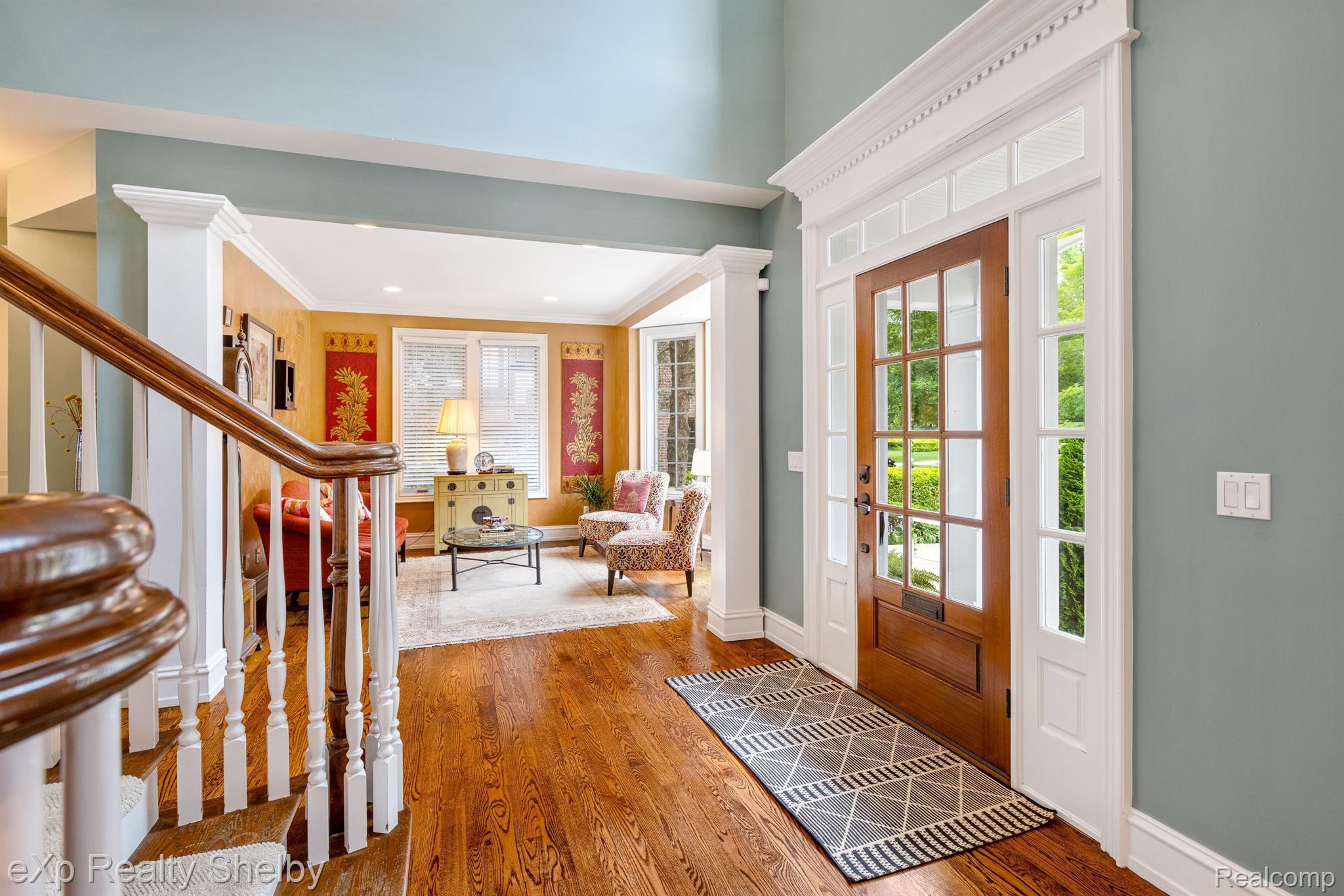 1008 KENSINGTON Avenue