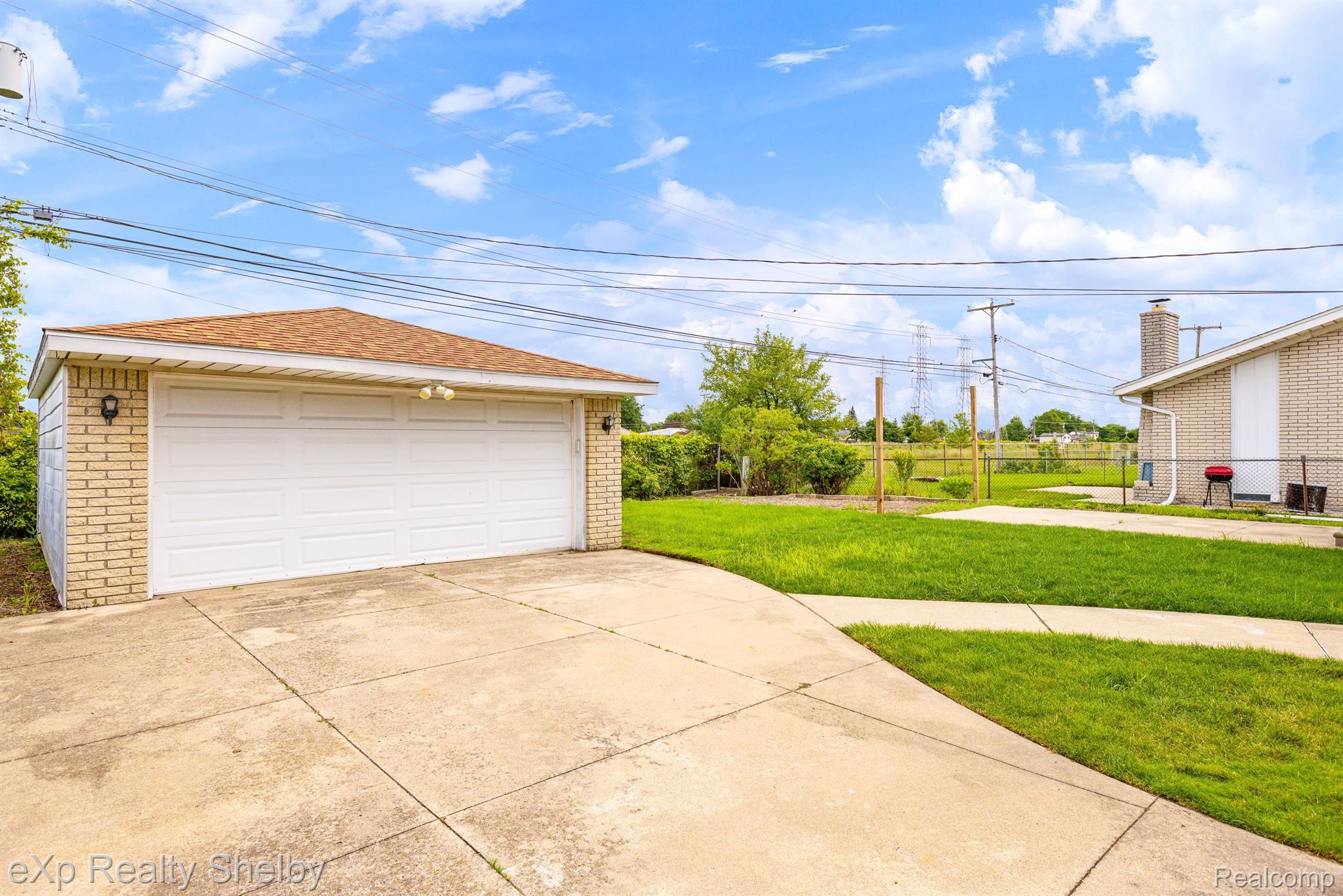 12223 BROUGHAM Drive