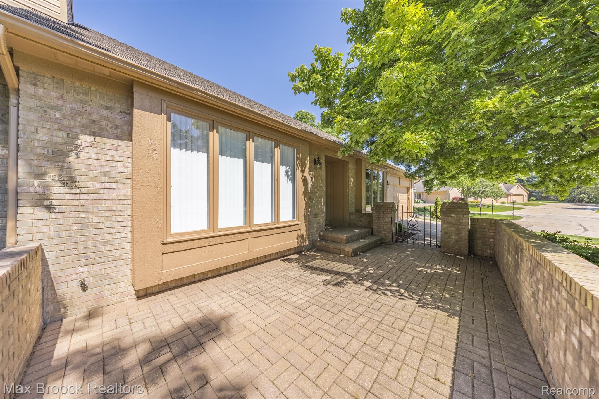 1317 Autumn Drive
