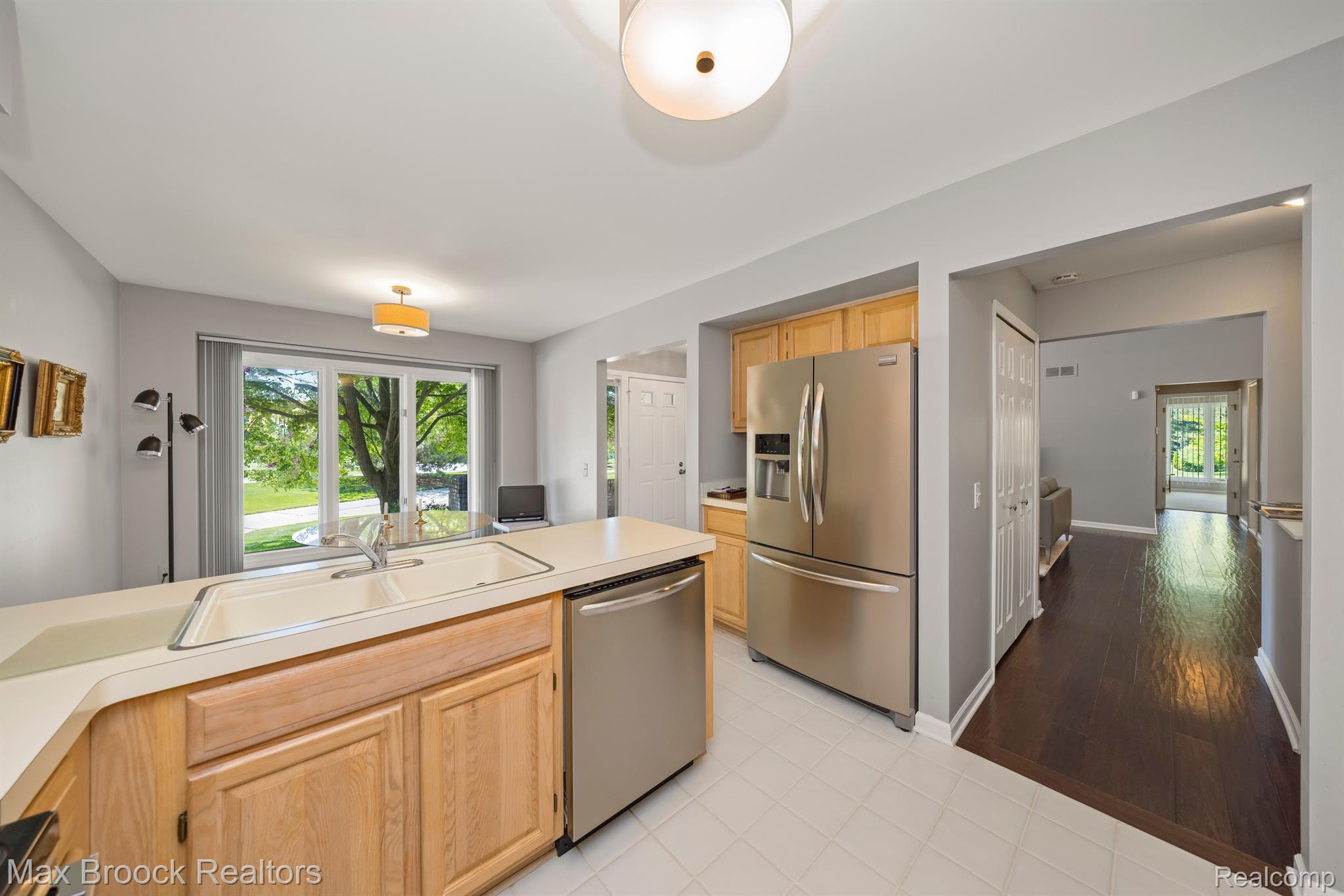 1317 Autumn Drive