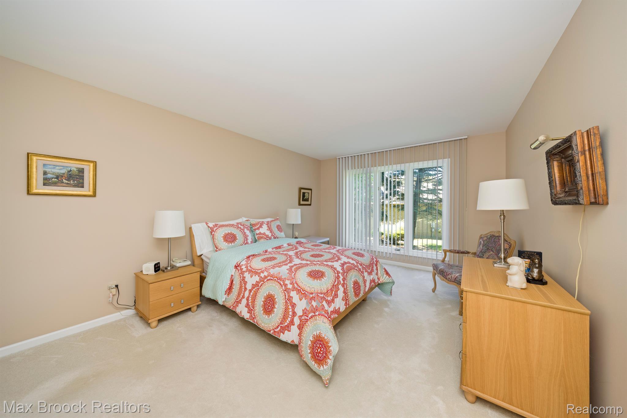 1317 Autumn Drive