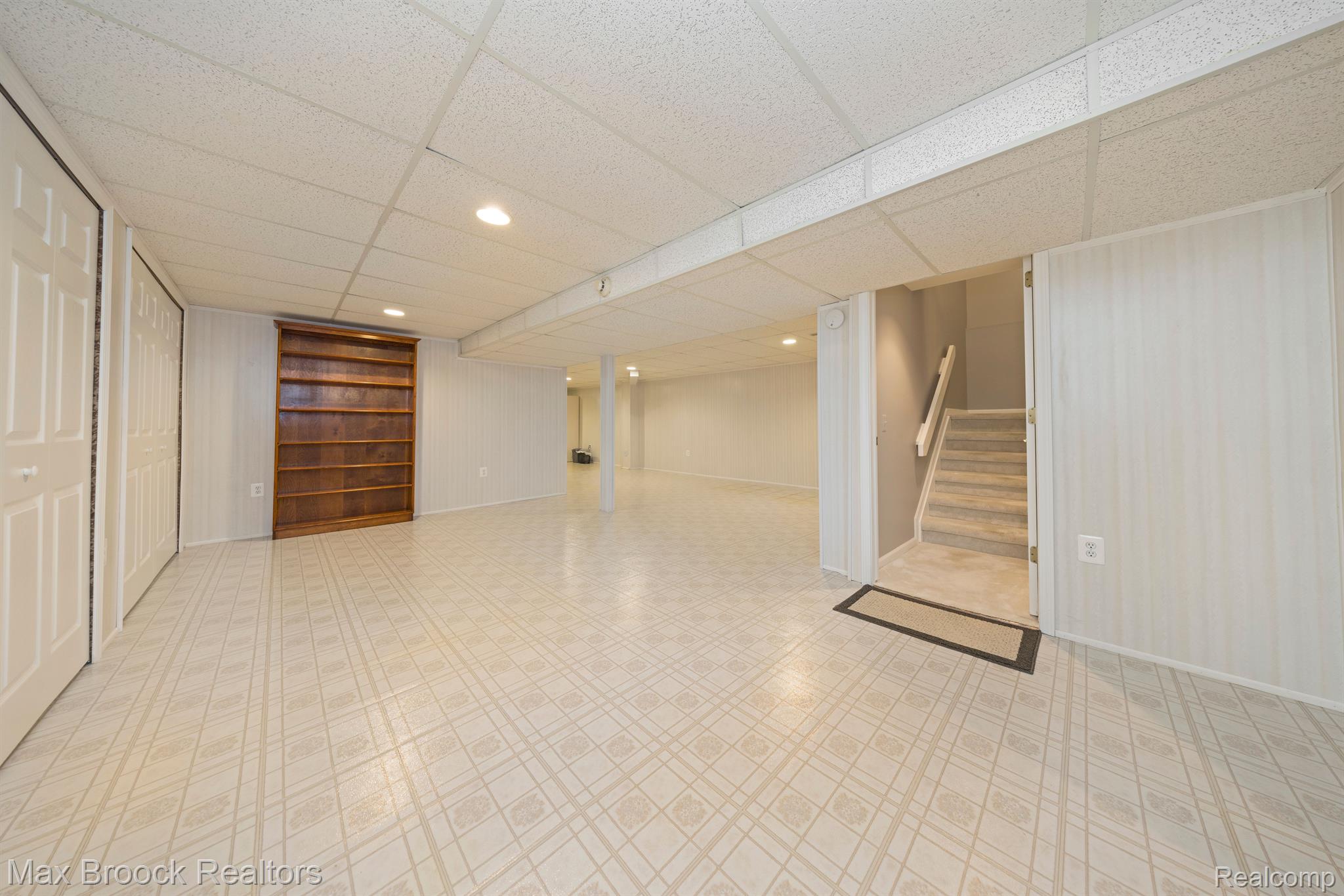 1317 Autumn Drive