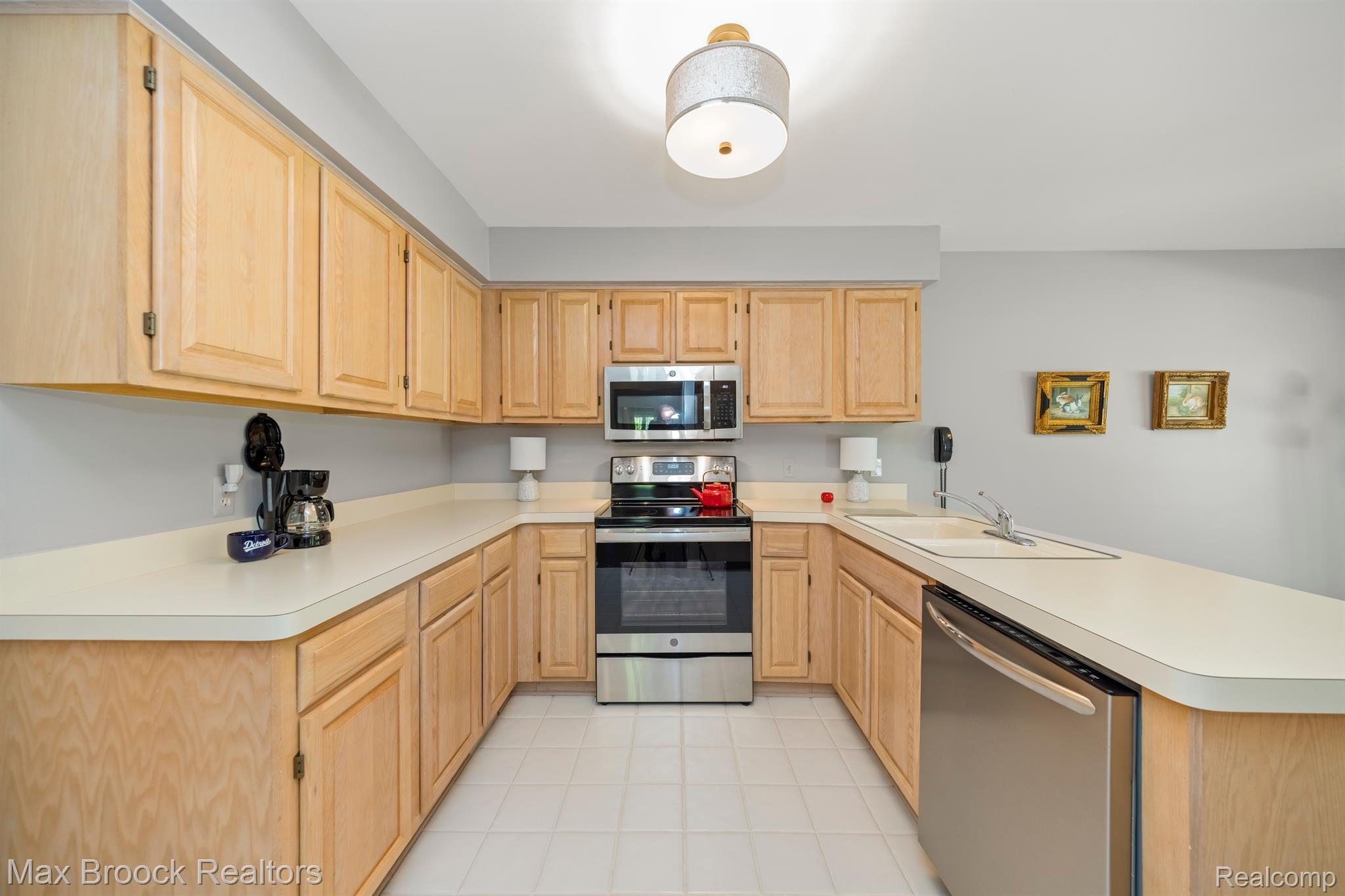 1317 Autumn Drive