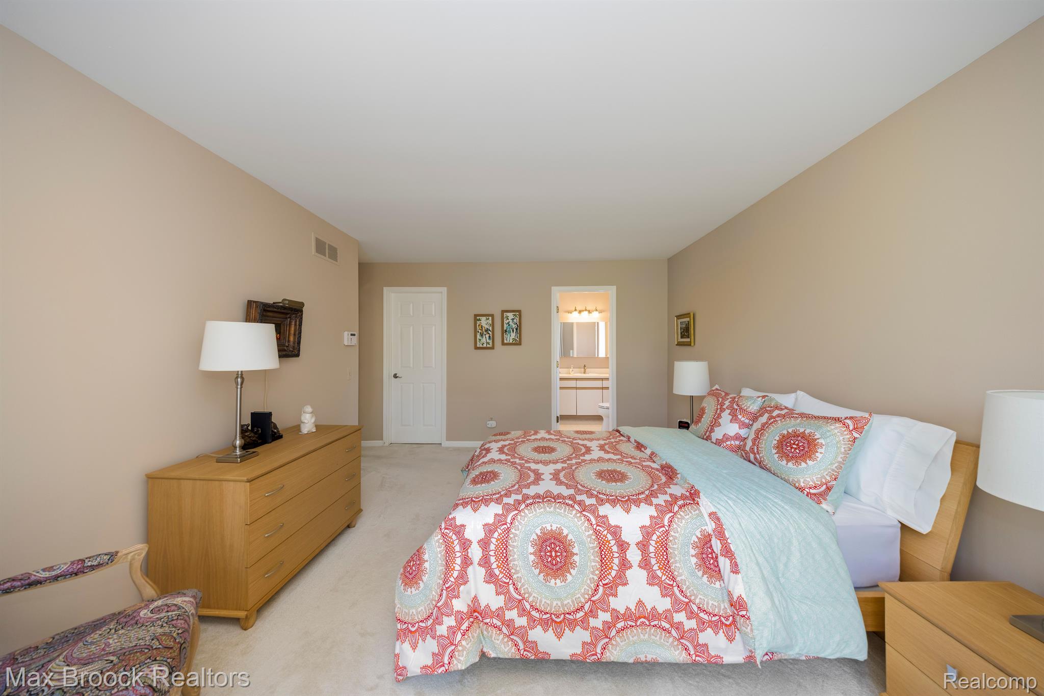 1317 Autumn Drive