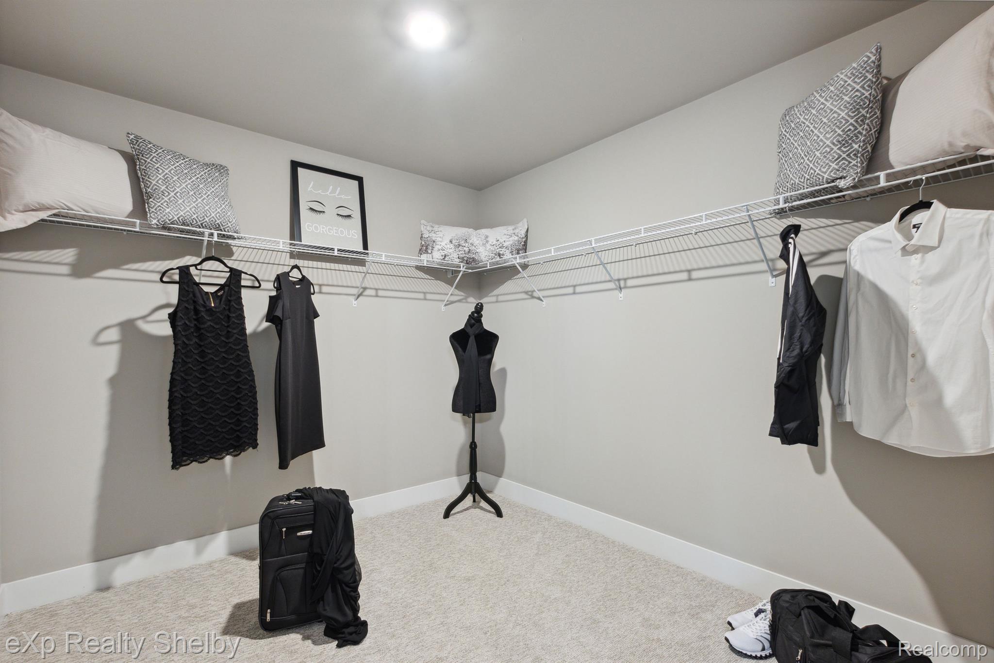 52630 WELLINGTON VALLEY Drive