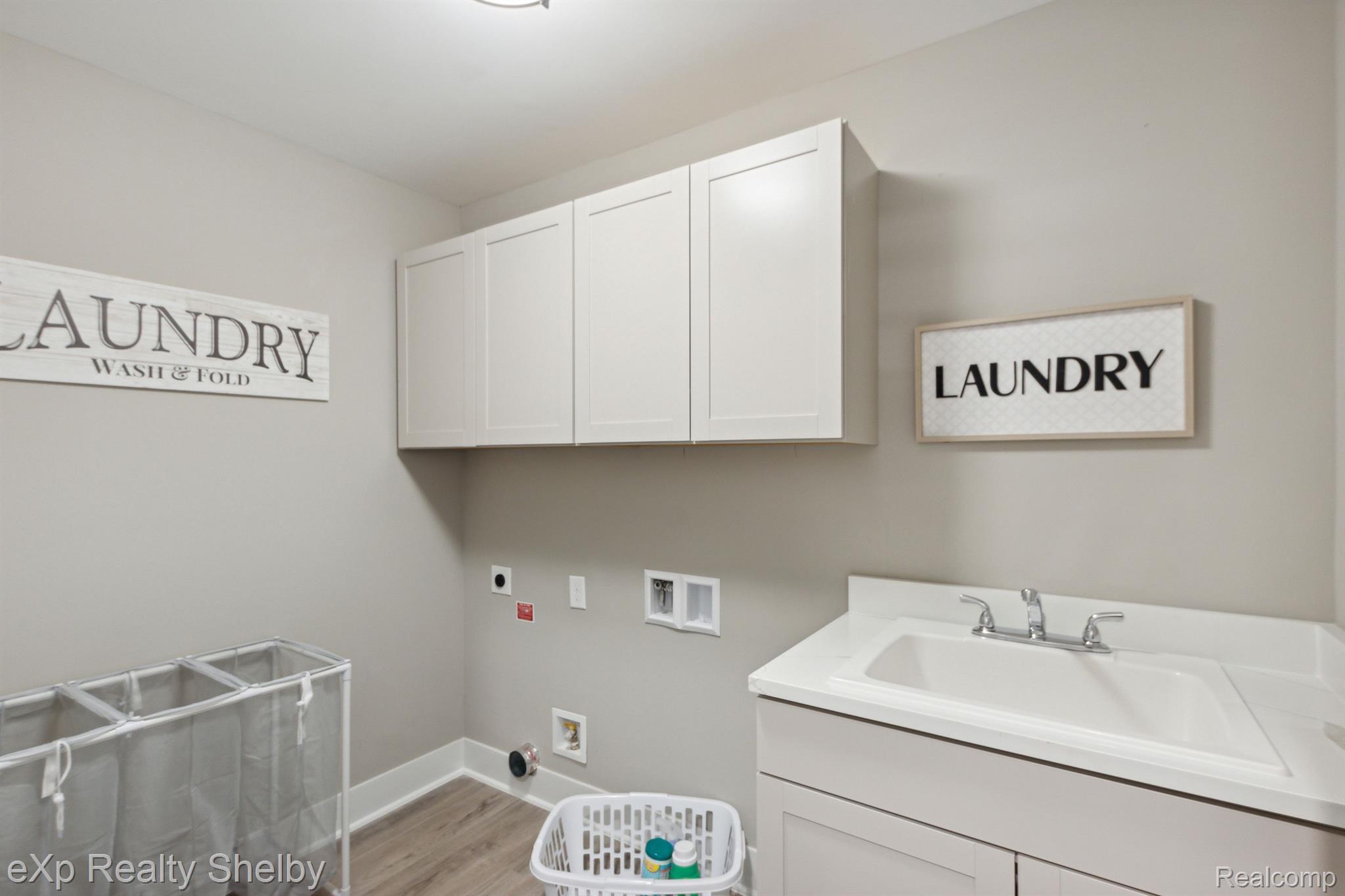 52630 WELLINGTON VALLEY Drive
