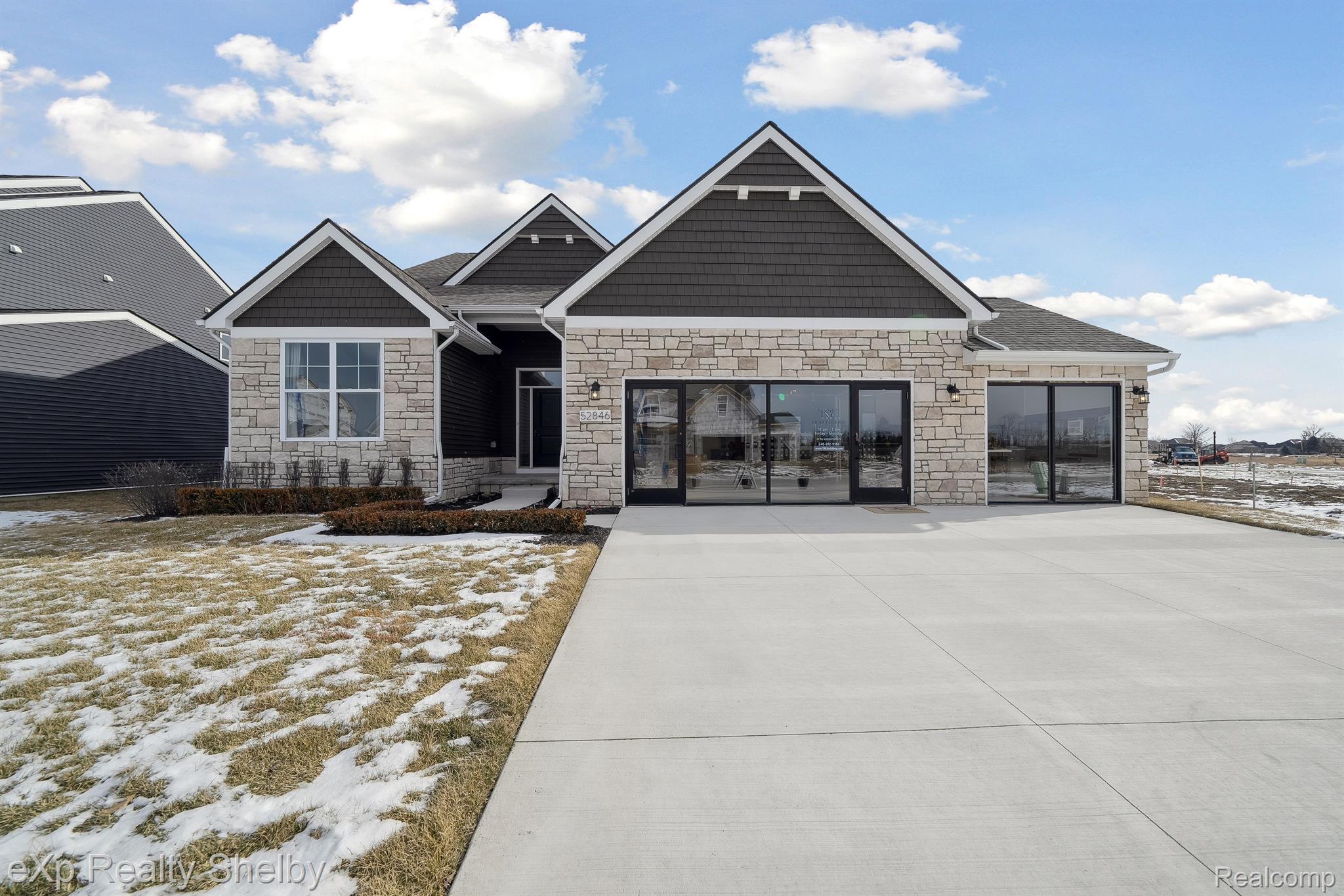 52600 WELLINGTON VALLEY Drive