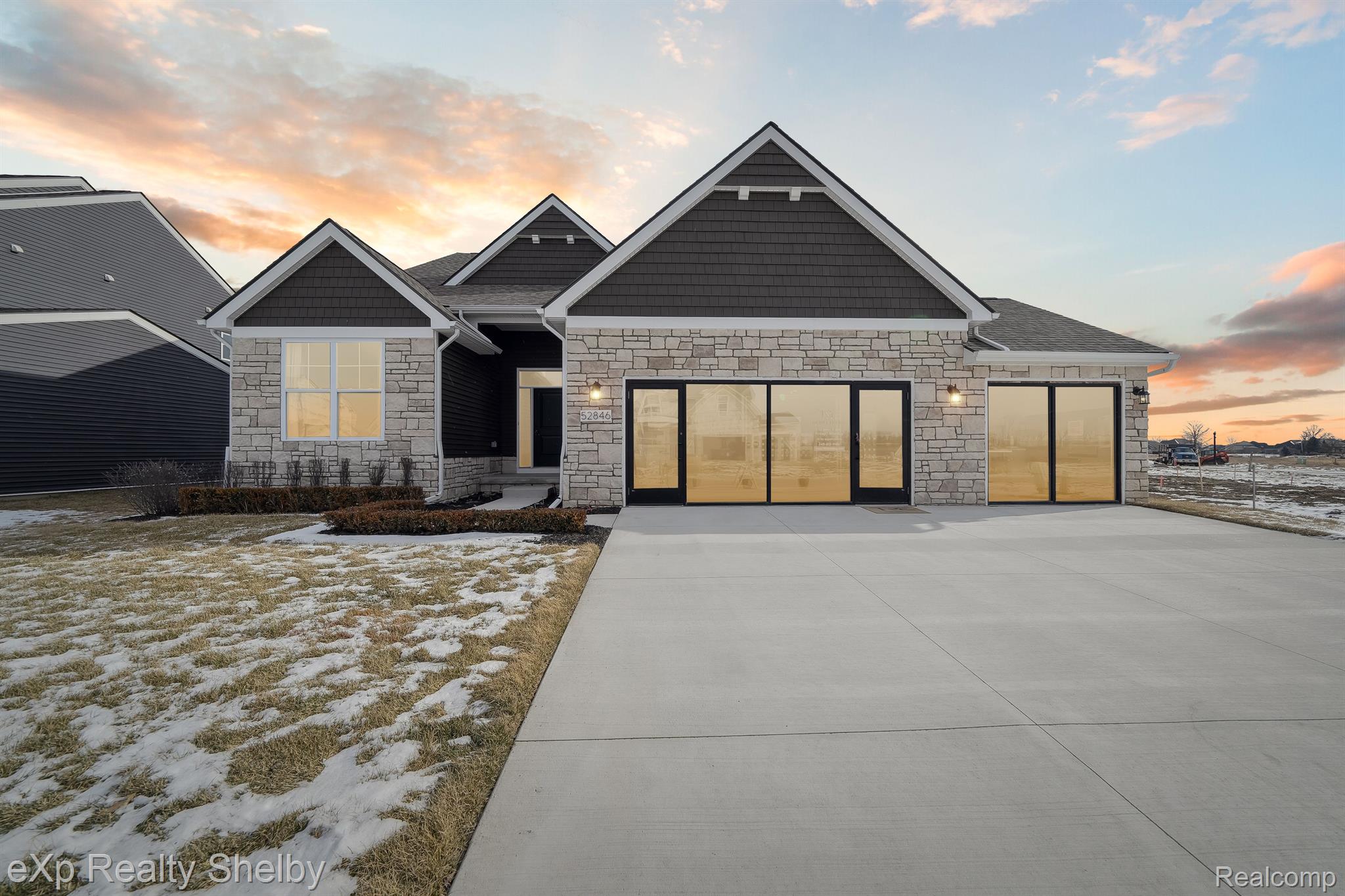 52600 WELLINGTON VALLEY Drive