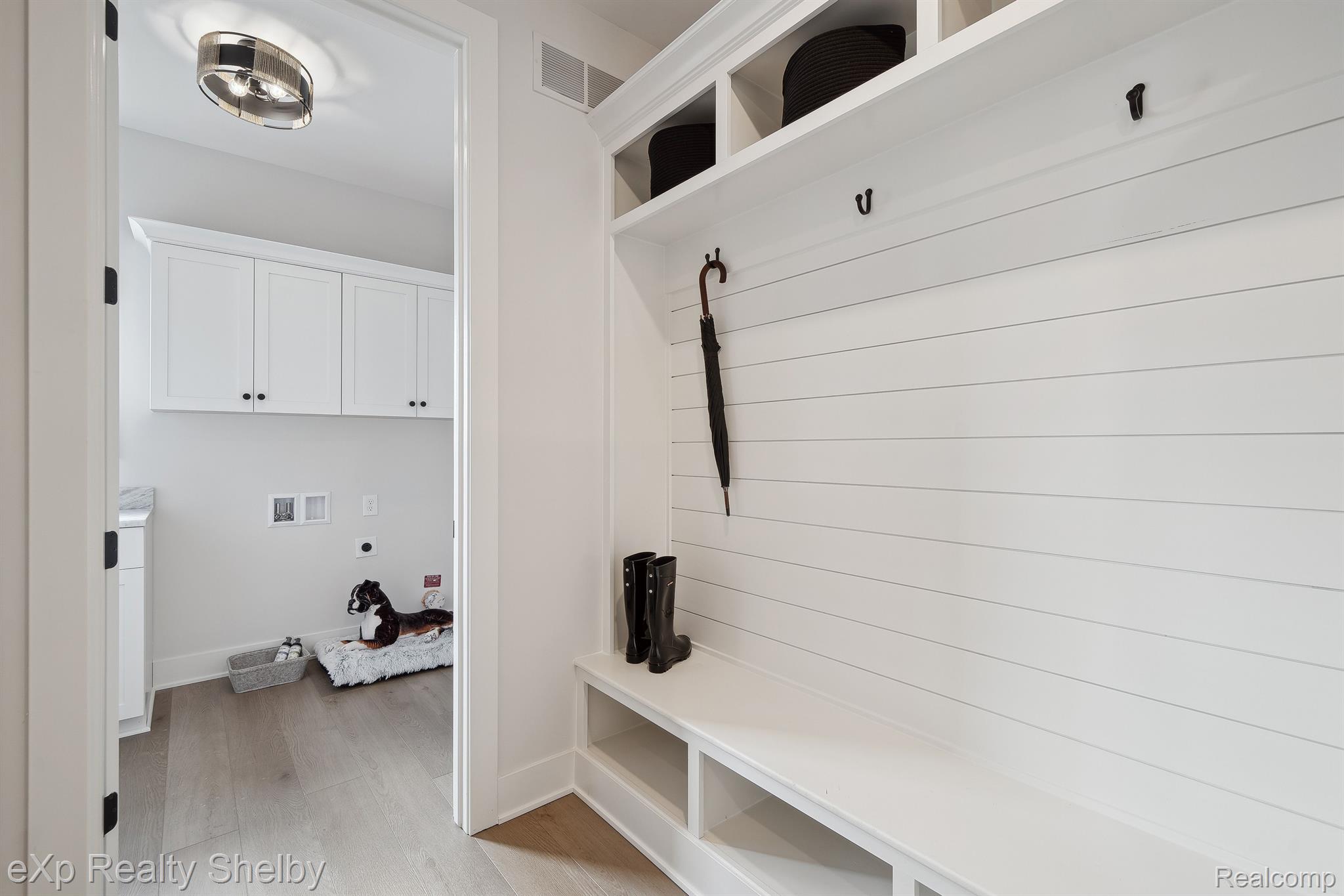 52600 WELLINGTON VALLEY Drive