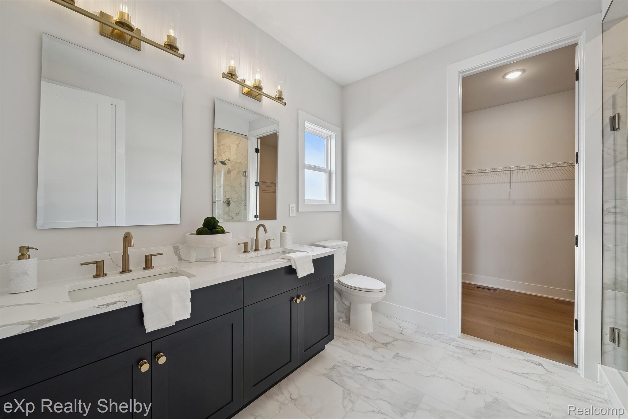 52600 WELLINGTON VALLEY Drive