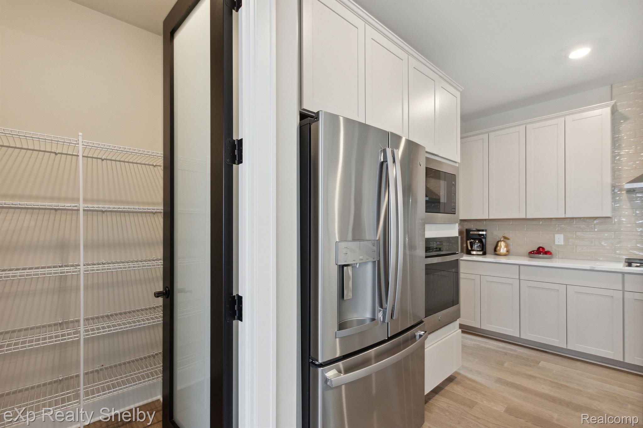 52420 WELLINGTON VALLEY Drive