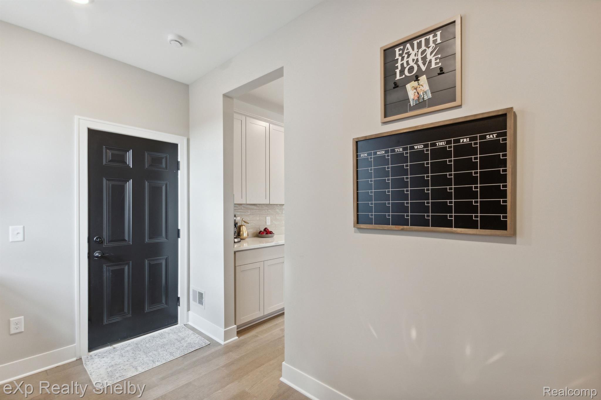 52420 WELLINGTON VALLEY Drive