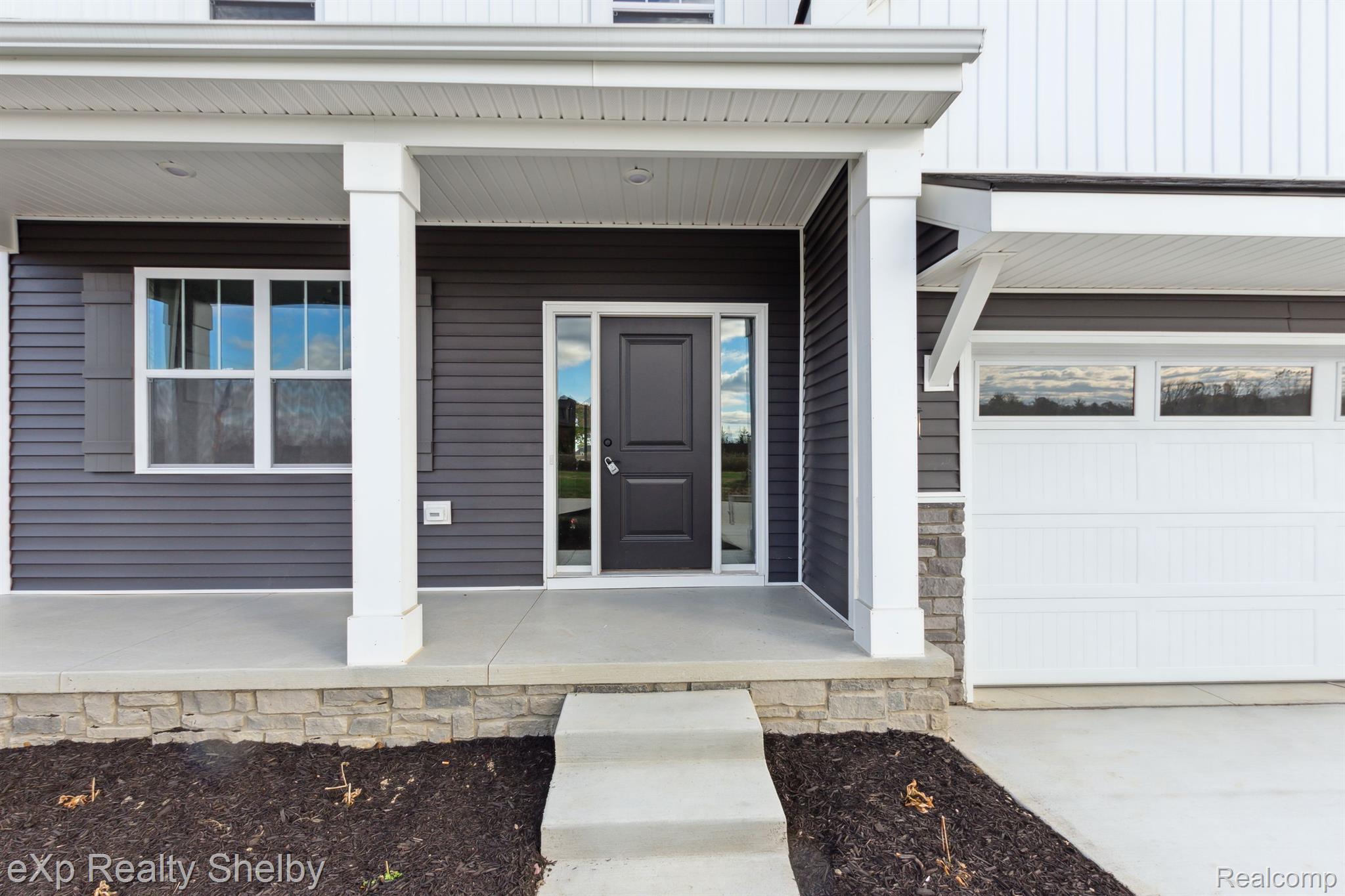 52841 WELLINGTON VALLEY Drive