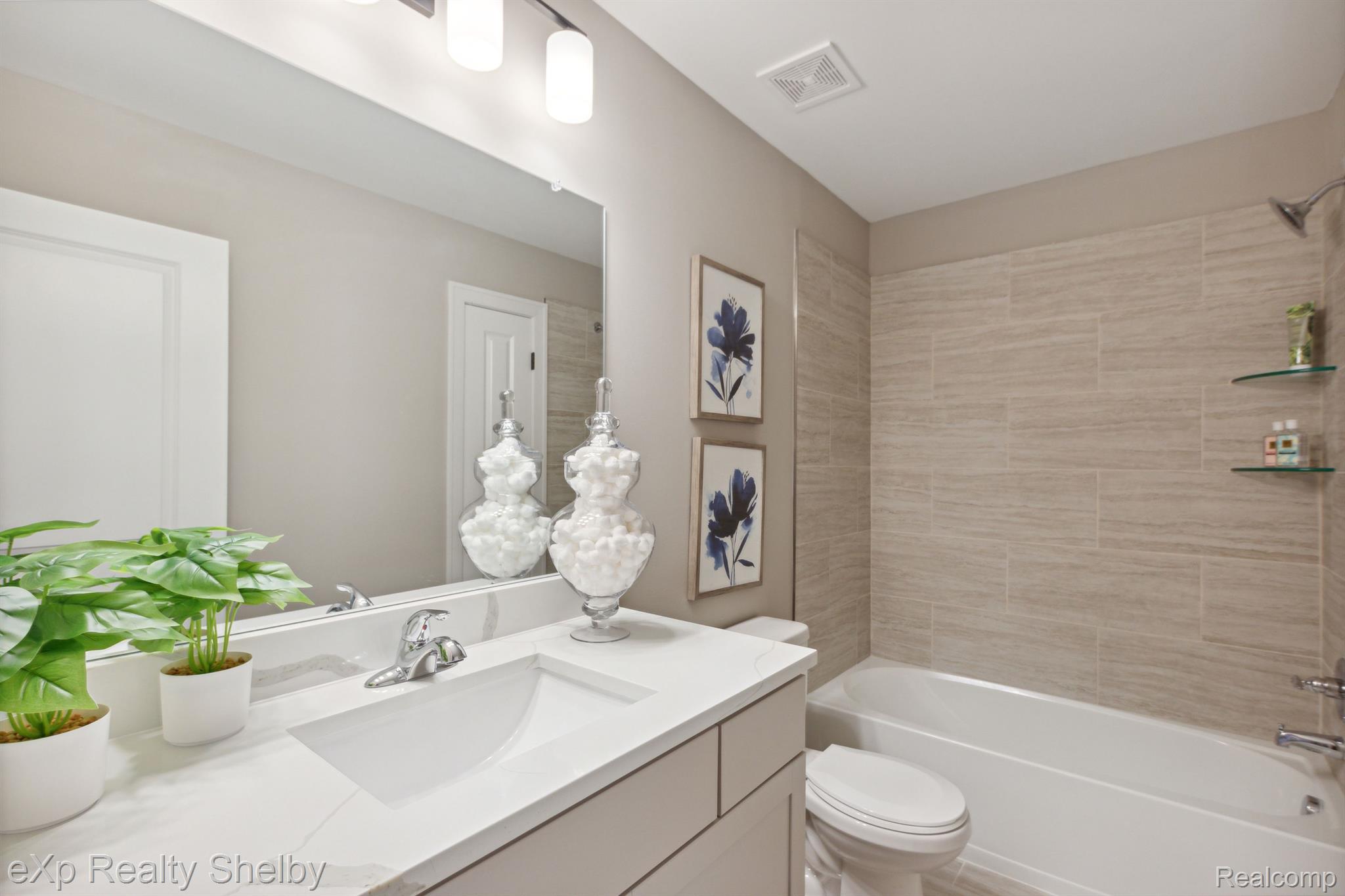 52841 WELLINGTON VALLEY Drive