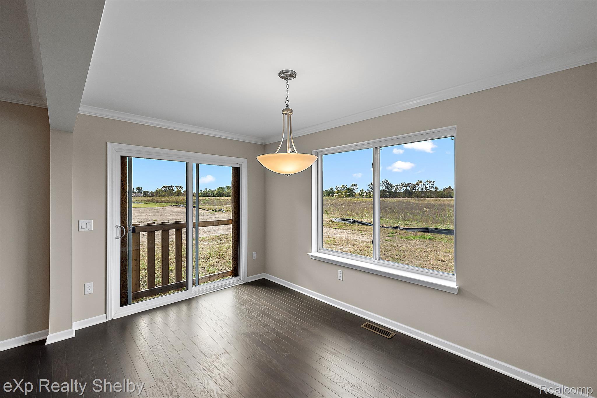 52585 WELLINGTON VALLEY Drive