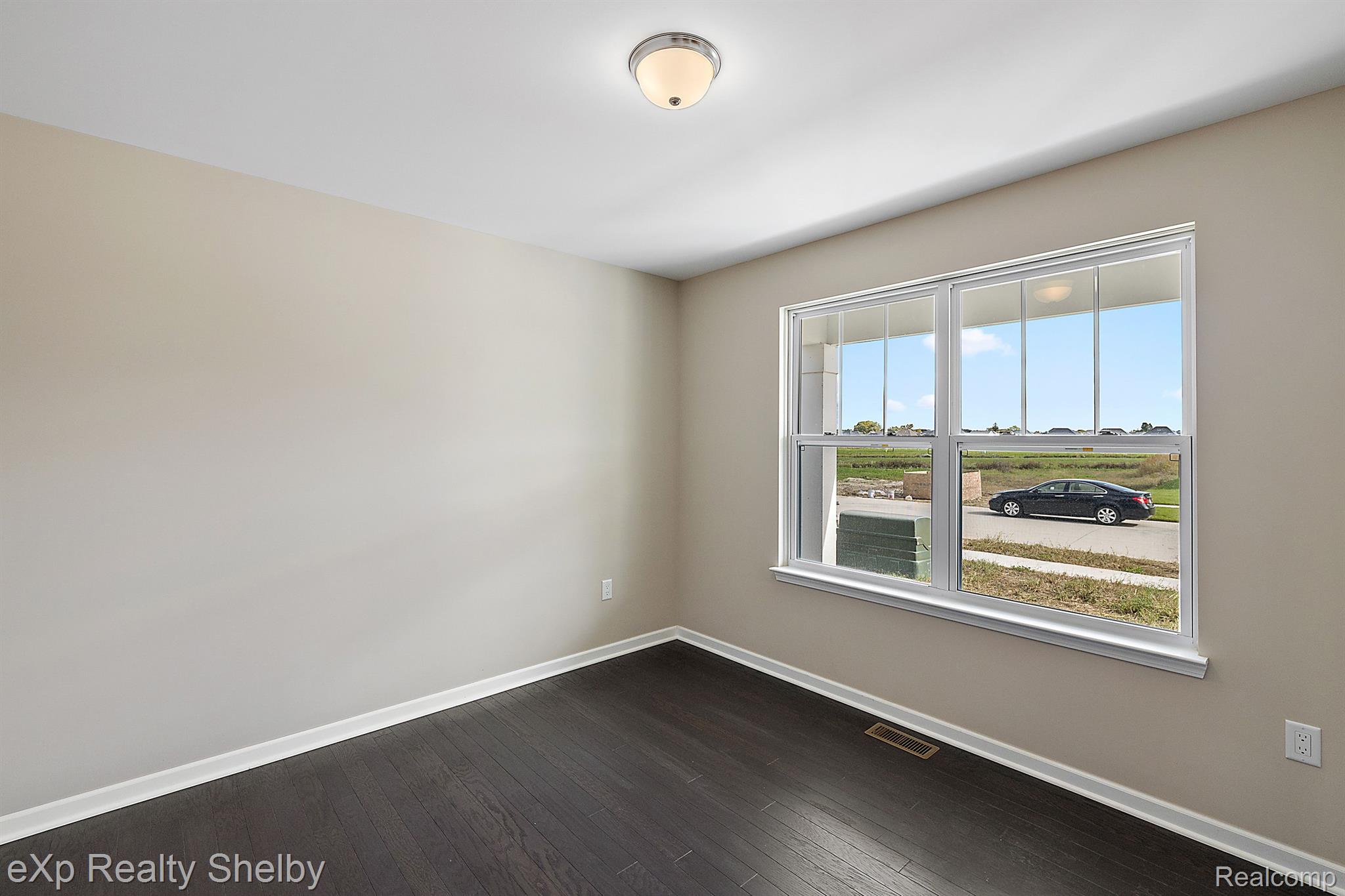52585 WELLINGTON VALLEY Drive