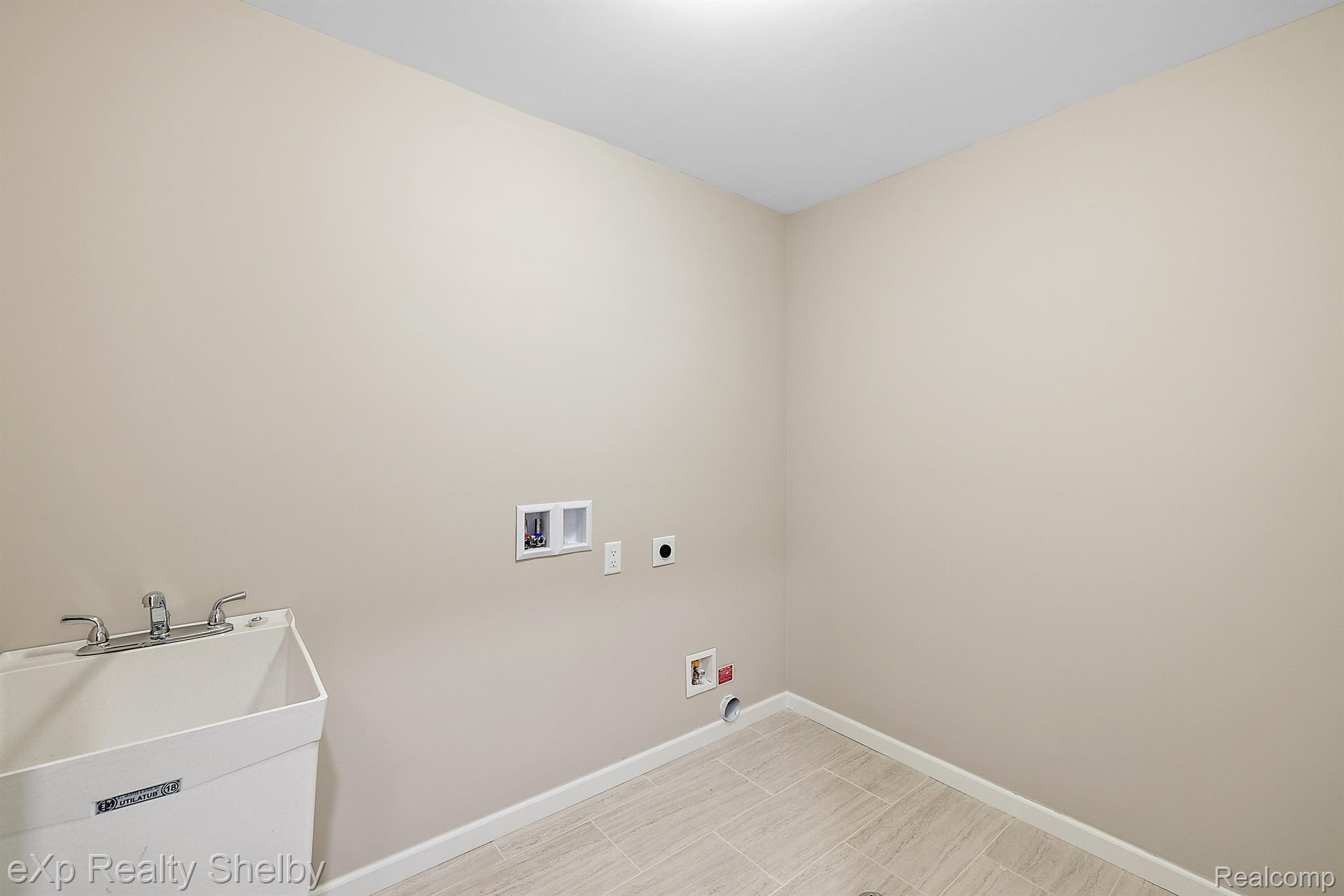 52585 WELLINGTON VALLEY Drive