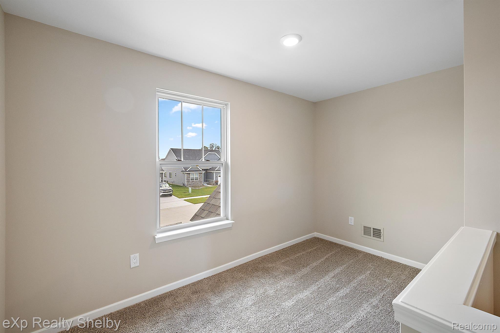 52585 WELLINGTON VALLEY Drive