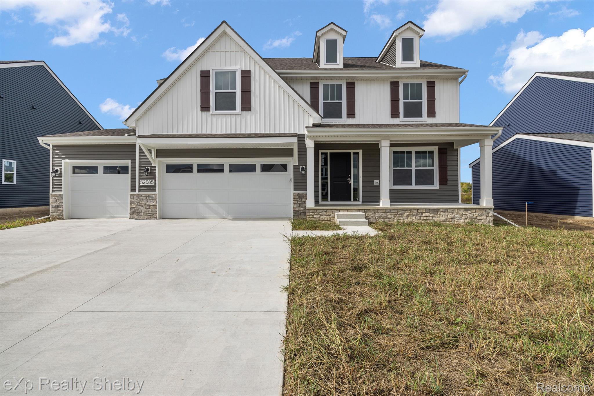 52585 WELLINGTON VALLEY Drive