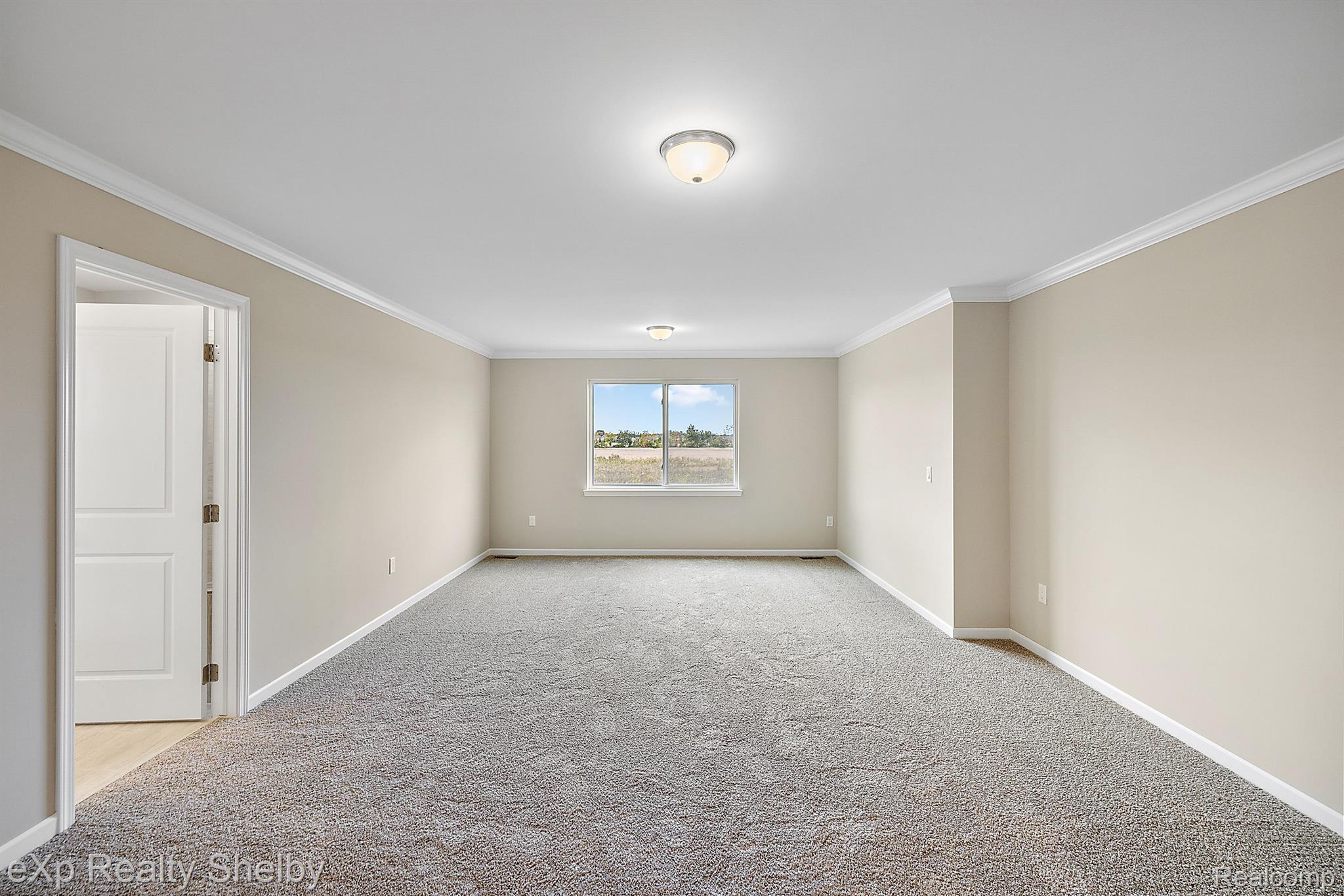 52585 WELLINGTON VALLEY Drive