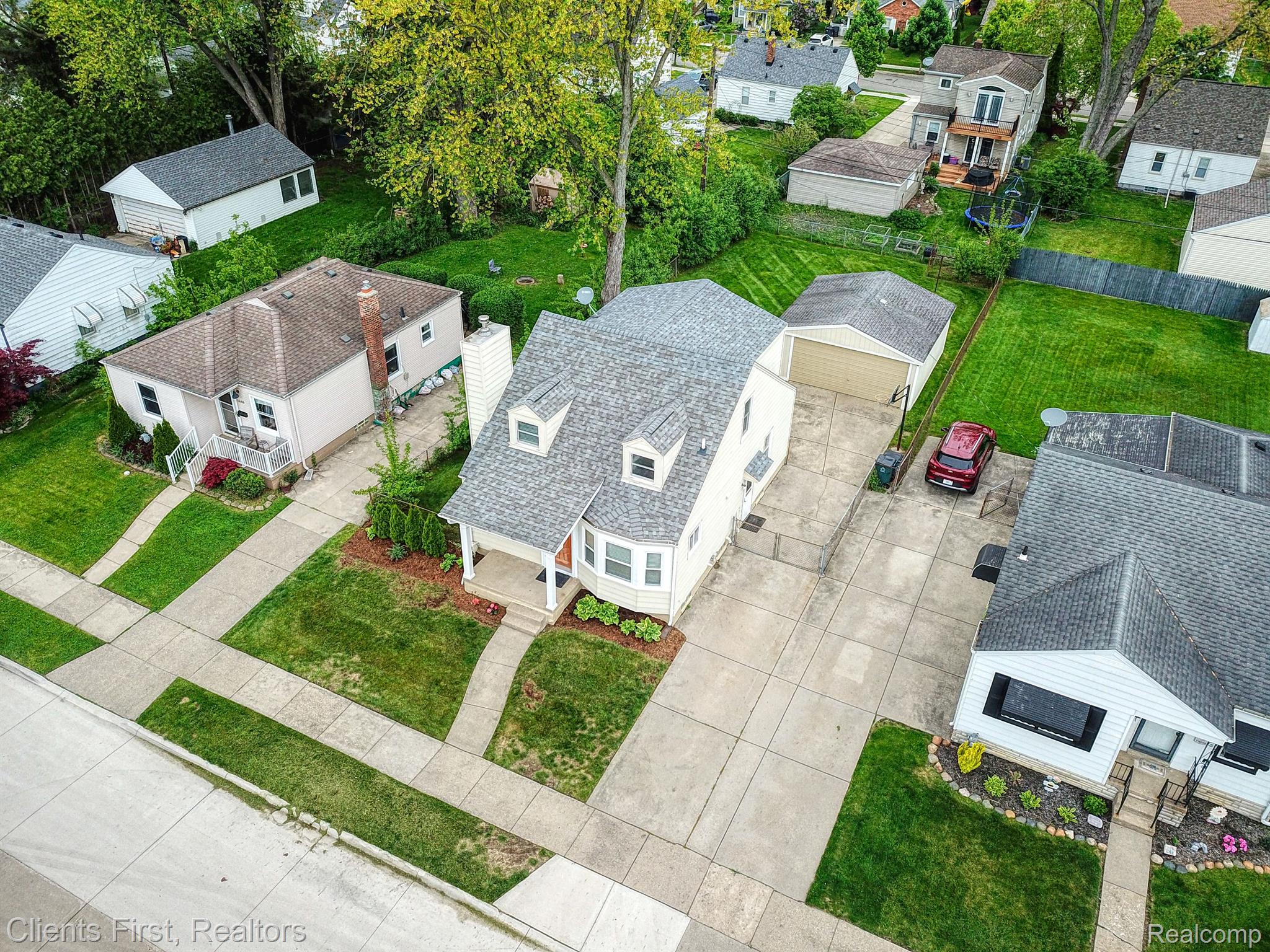 1384 CAMBRIDGE Road