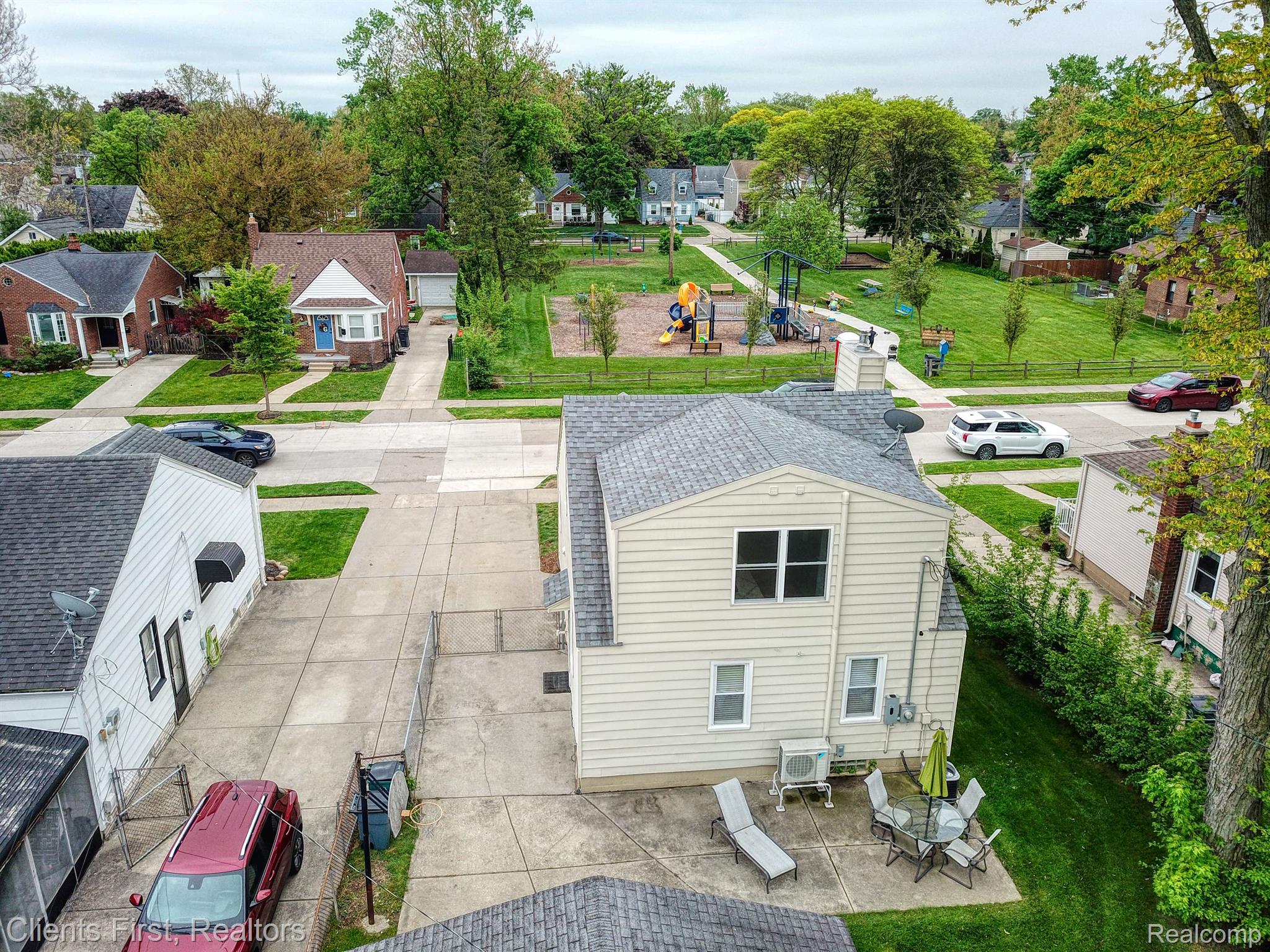 1384 CAMBRIDGE Road