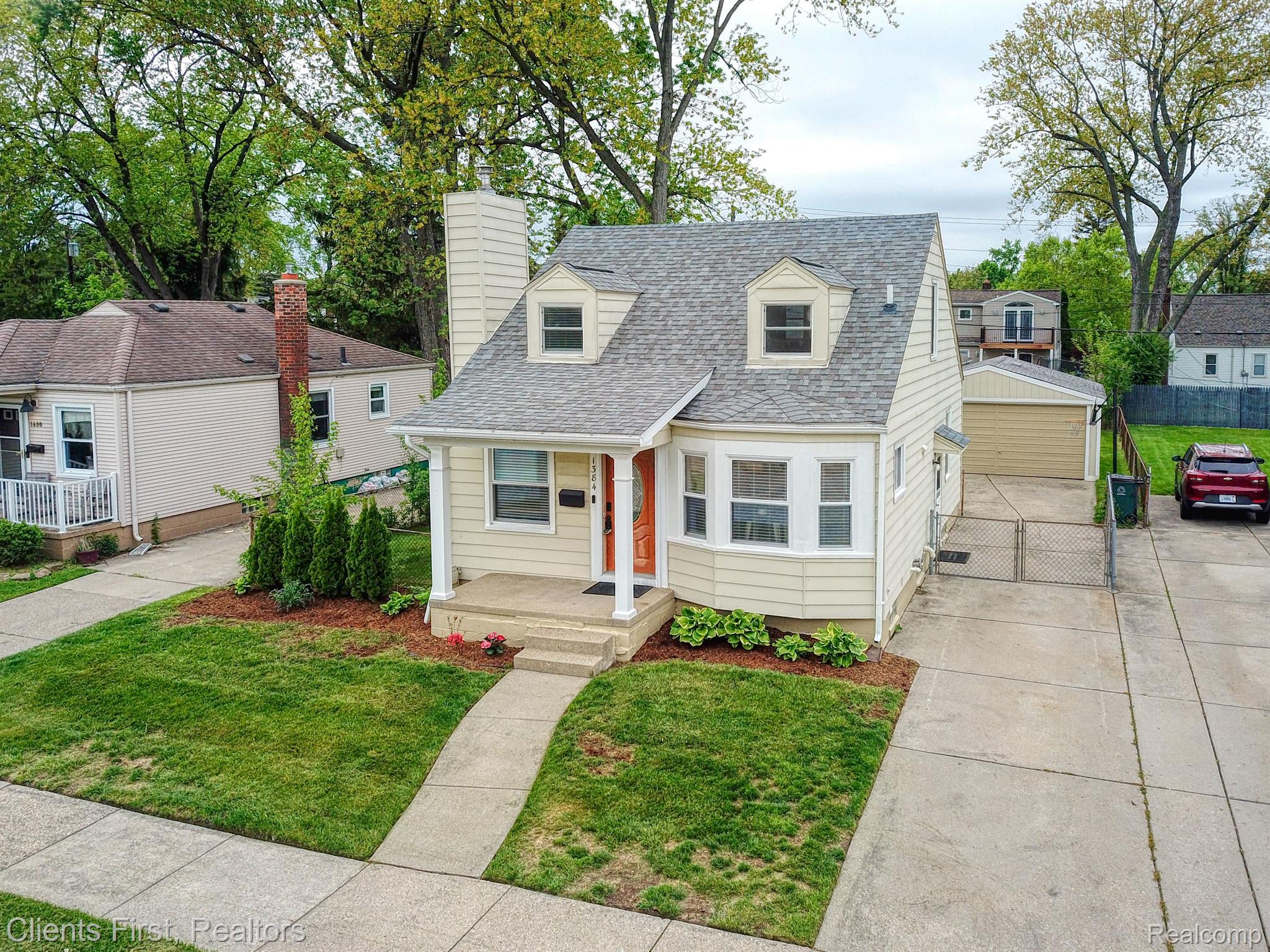 1384 CAMBRIDGE Road