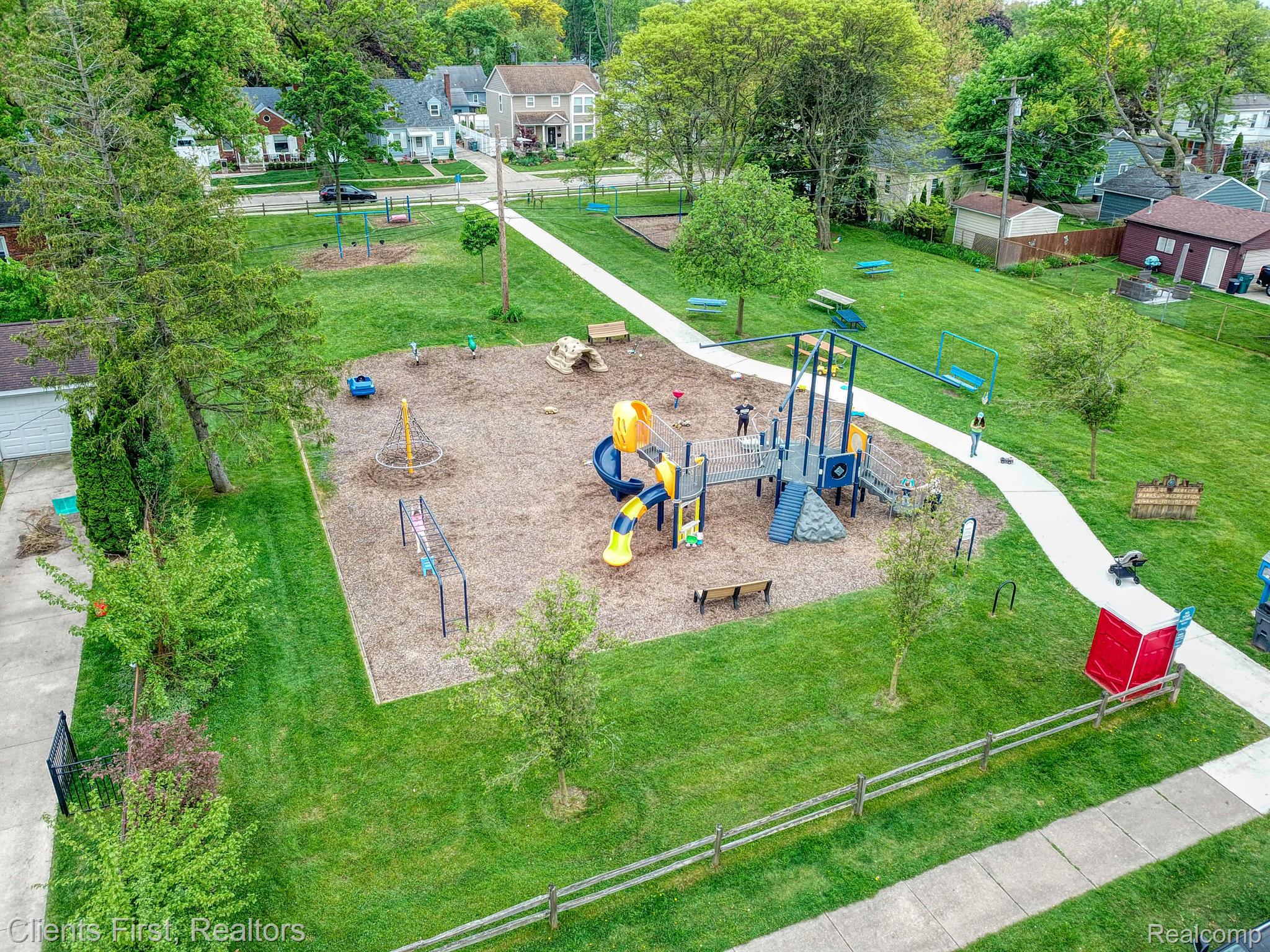 1384 CAMBRIDGE Road