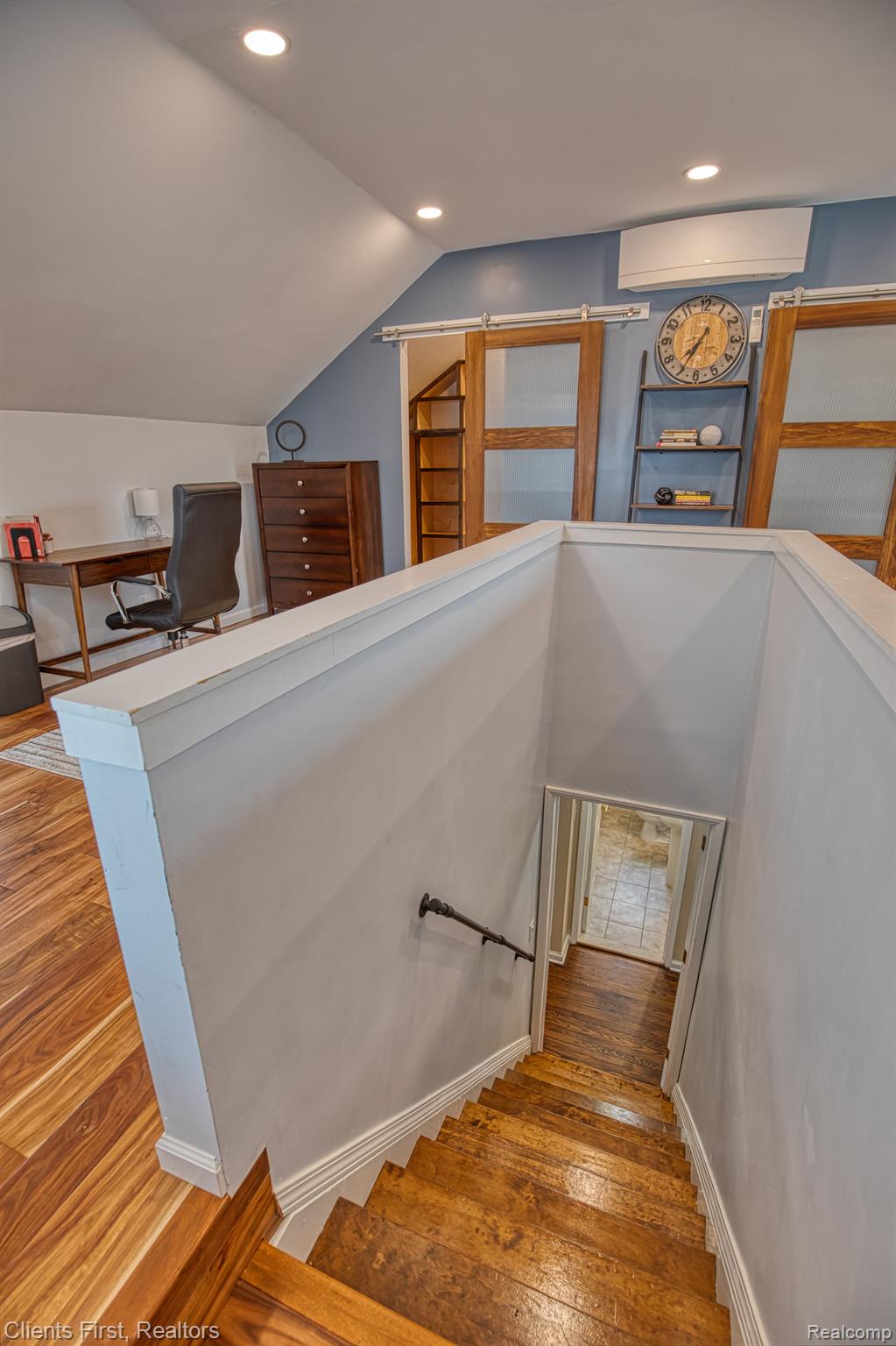 1384 CAMBRIDGE Road