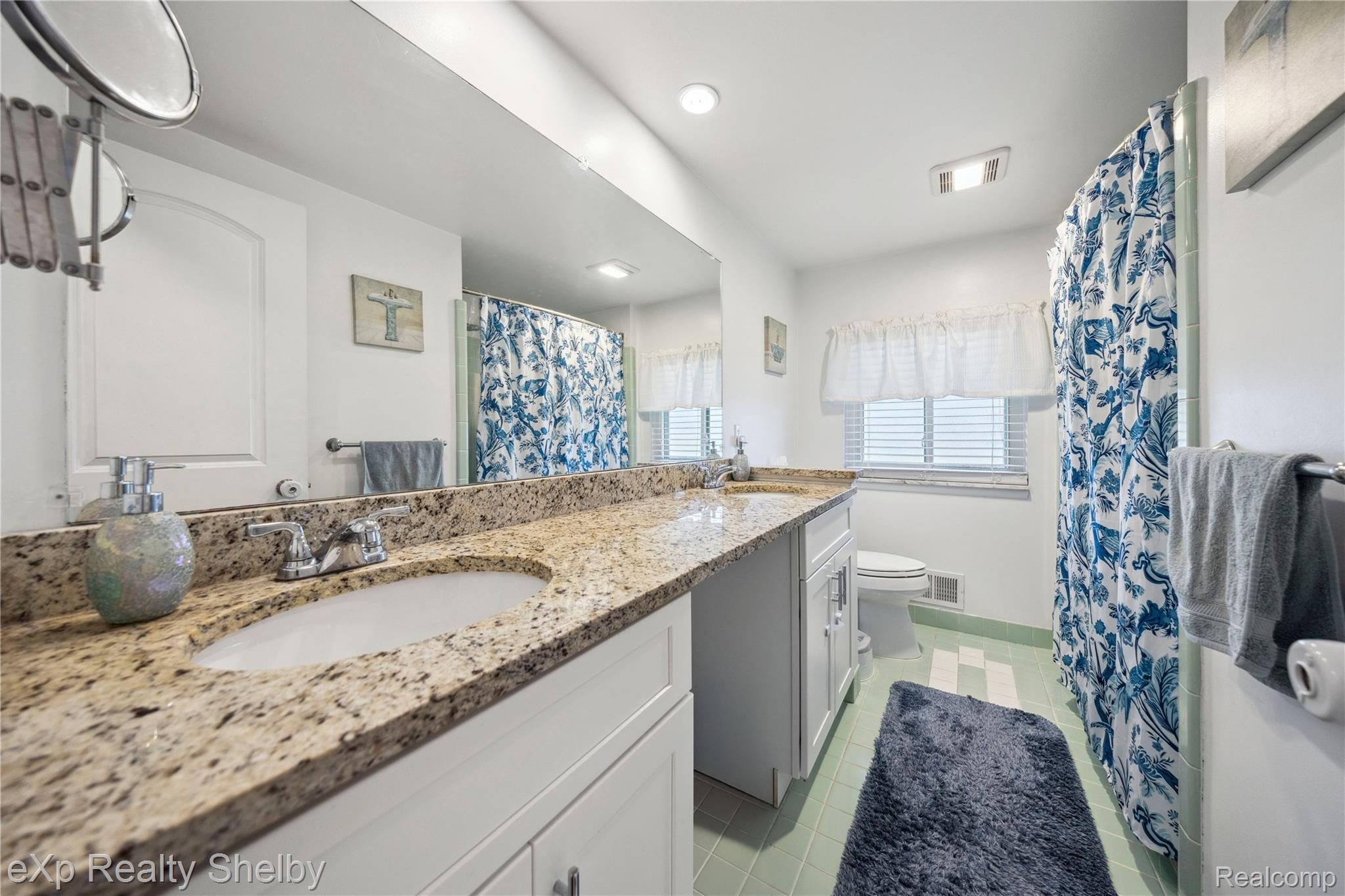 32625 Northampton Drive