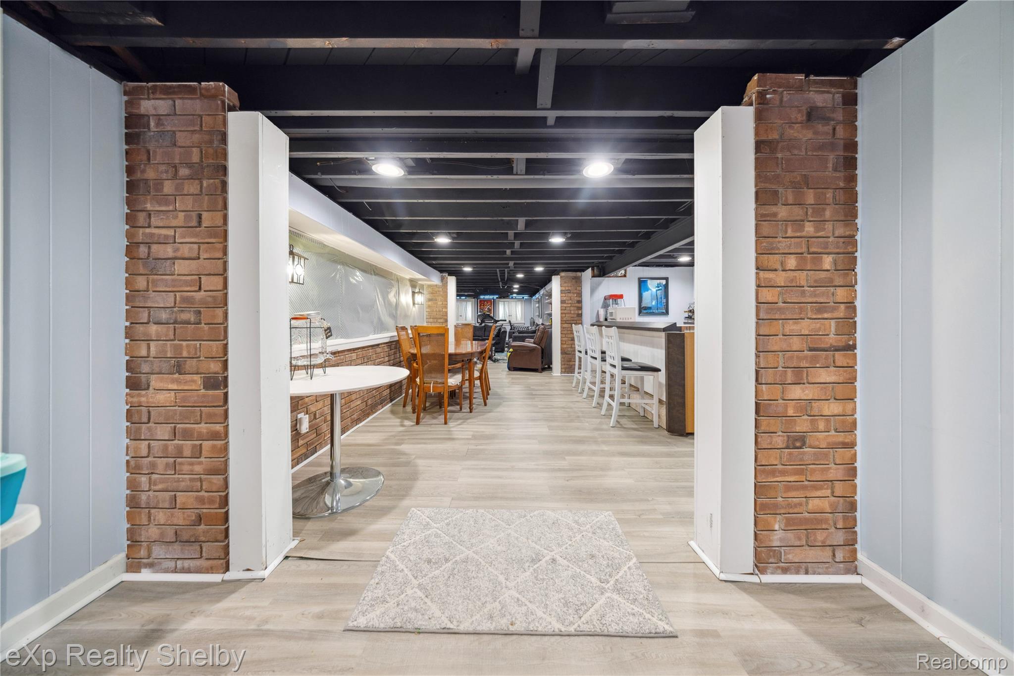 32625 Northampton Drive